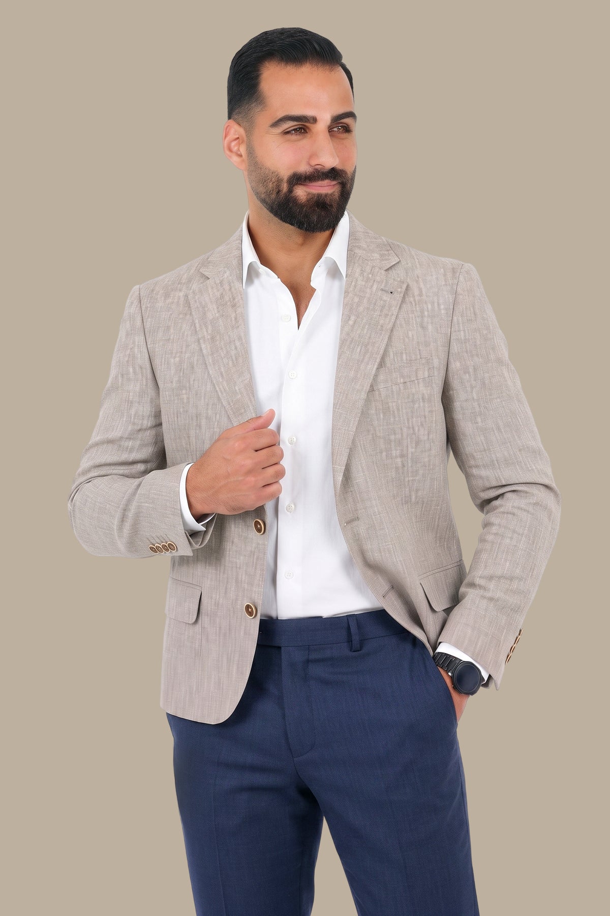 Chic Simplicity: Beige Linen Blazer