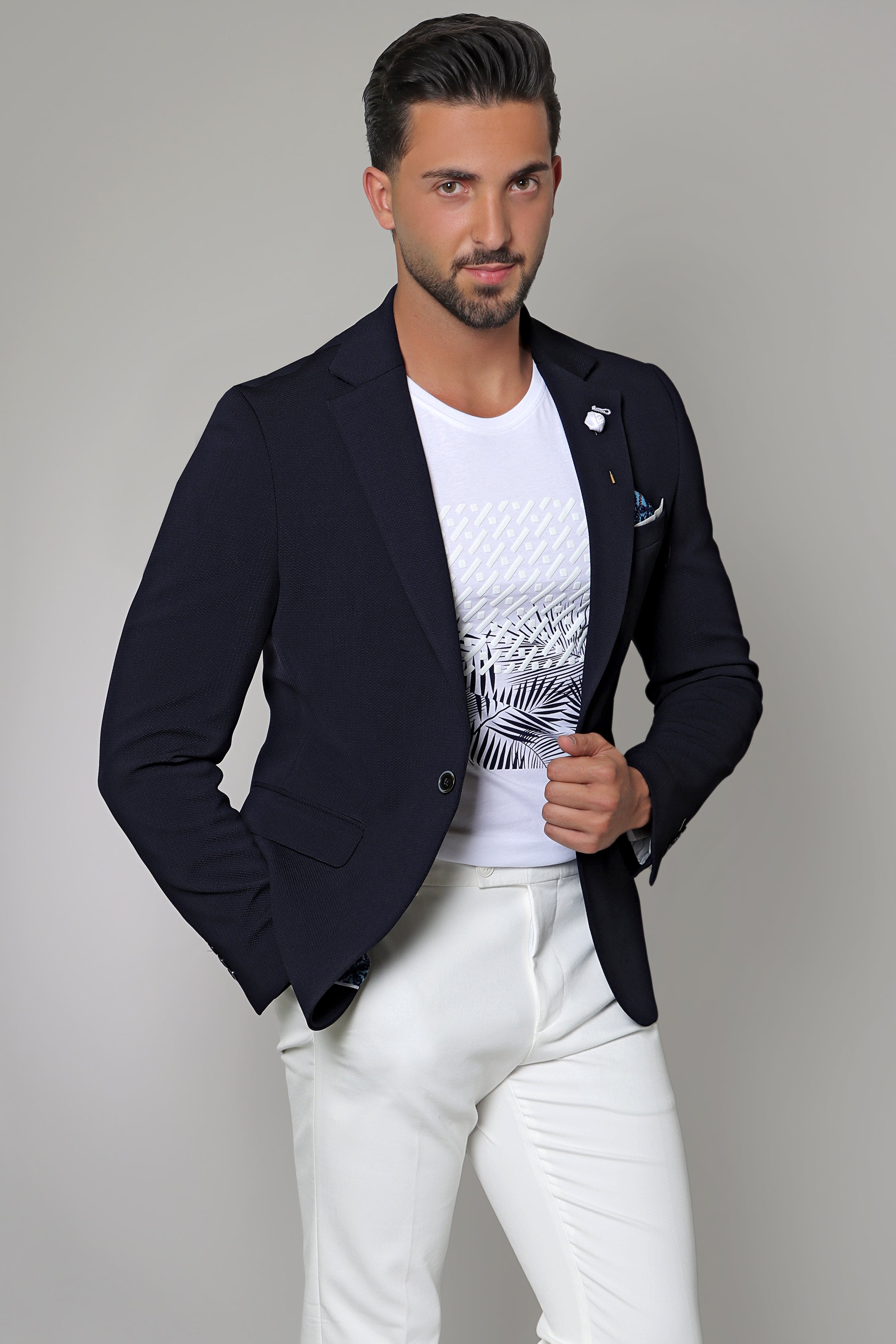 Nautical Elegance: Navy Blazer with Structured Notch Lapel