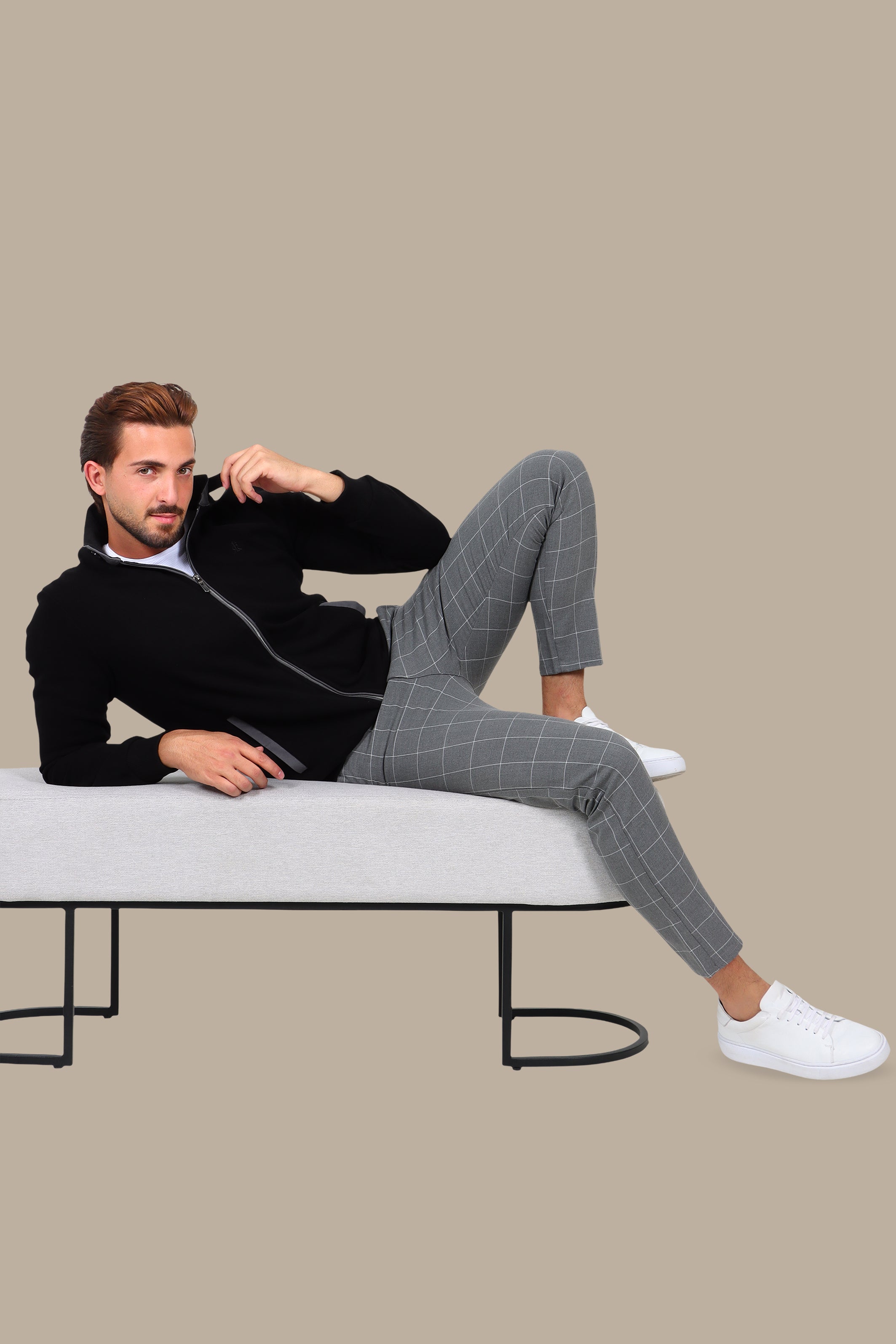 Black Full-Zip Cardigan with Velvet Collar and Buttons