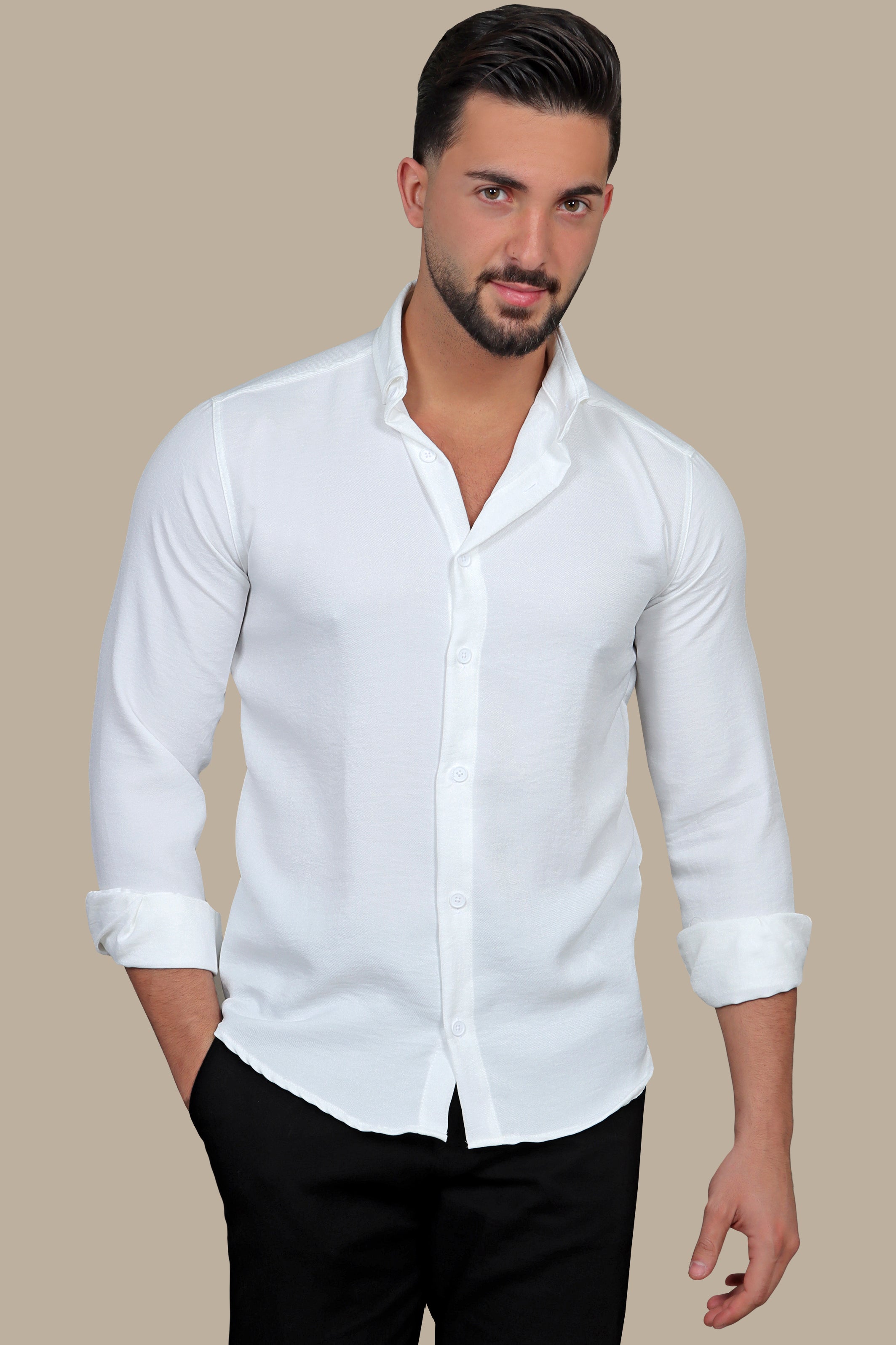 Pure Comfort: The Essential White Linen Shirt