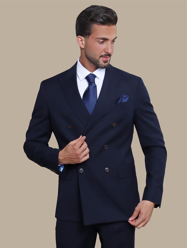 Classic Navy Double-Breasted Suit: Timeless Elegance