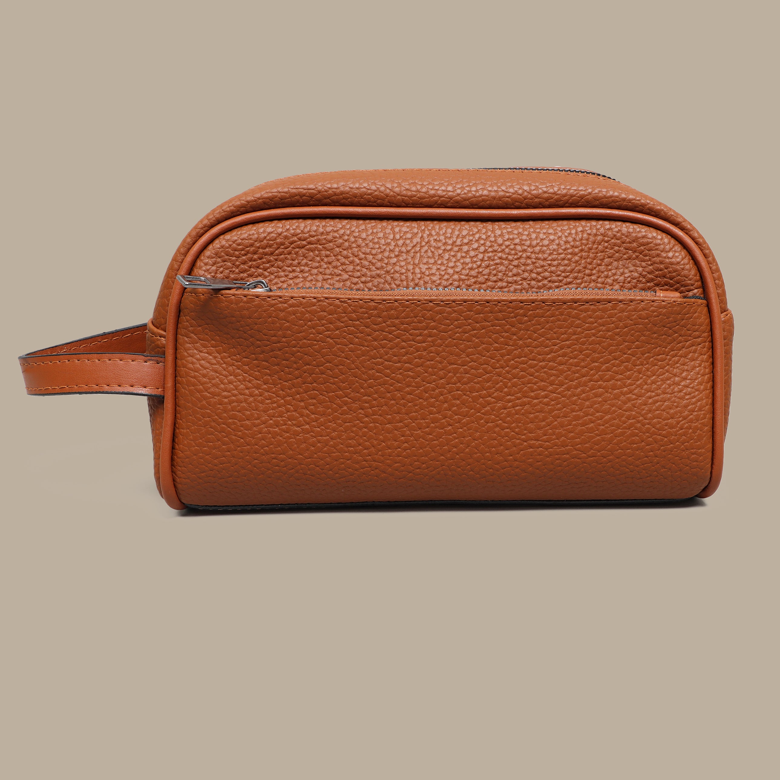 Elegant Leather Wristlet Handbag: Sophisticated Simplicity