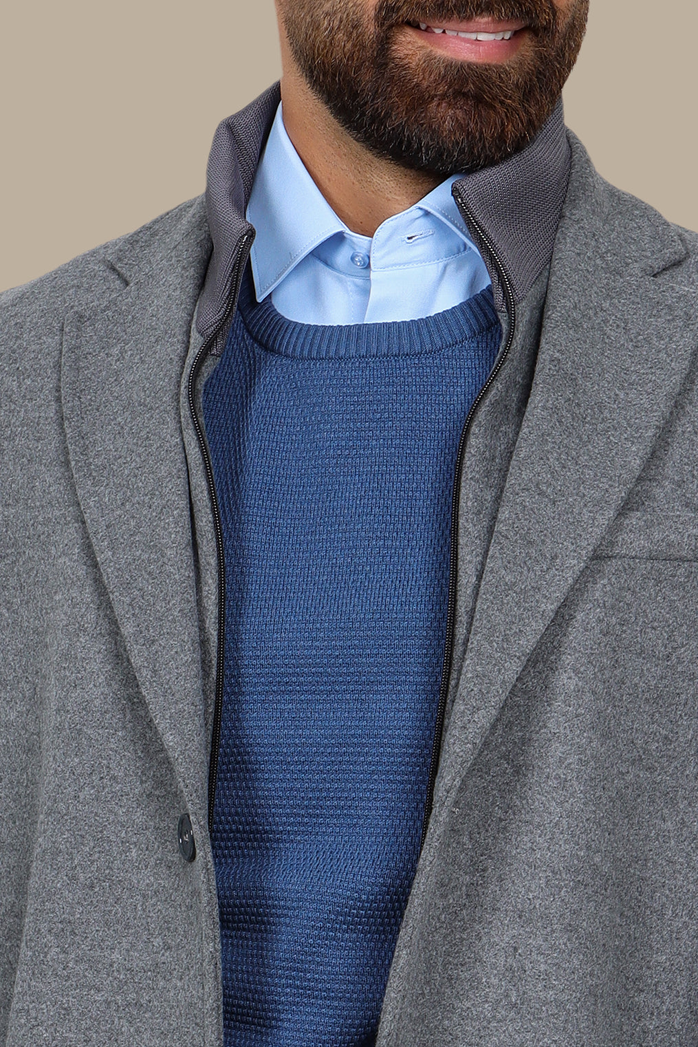 Light Gray Versatility: The Notch Detachable Coat in Classic Elegance
