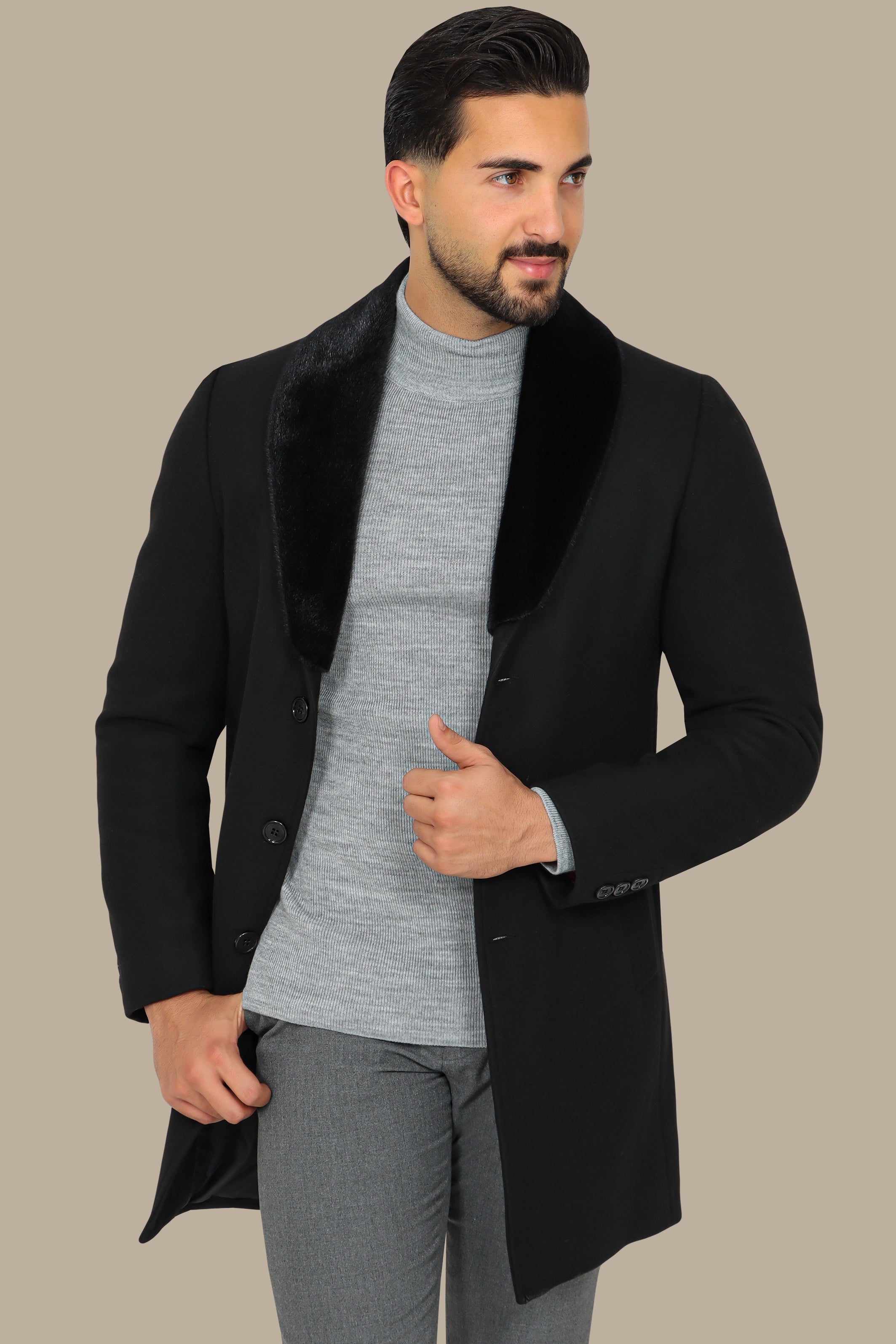 Black Beauty: The Detachable Fur Coat in Classic Elegance