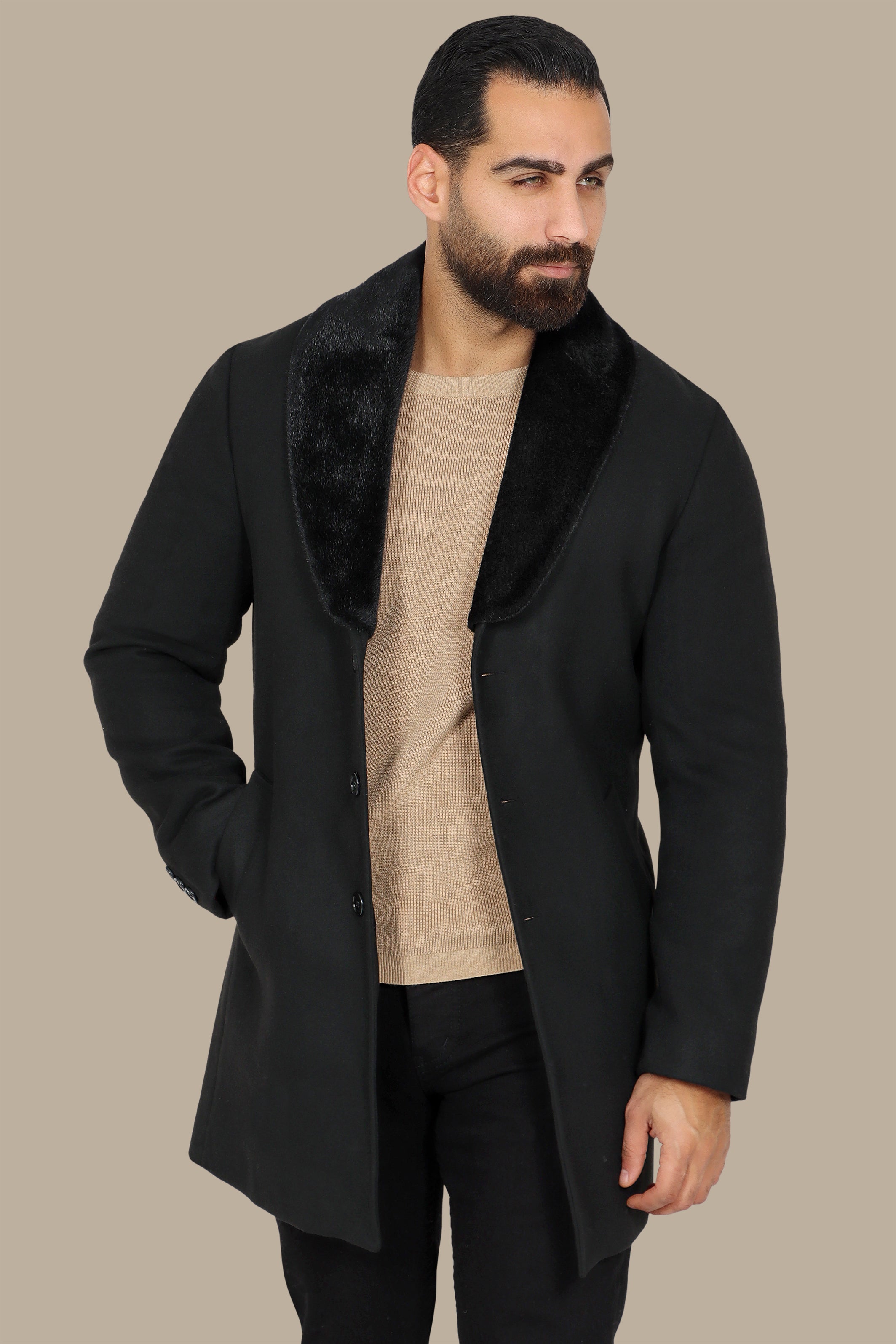 Black Beauty: The Detachable Fur Coat in Classic Elegance