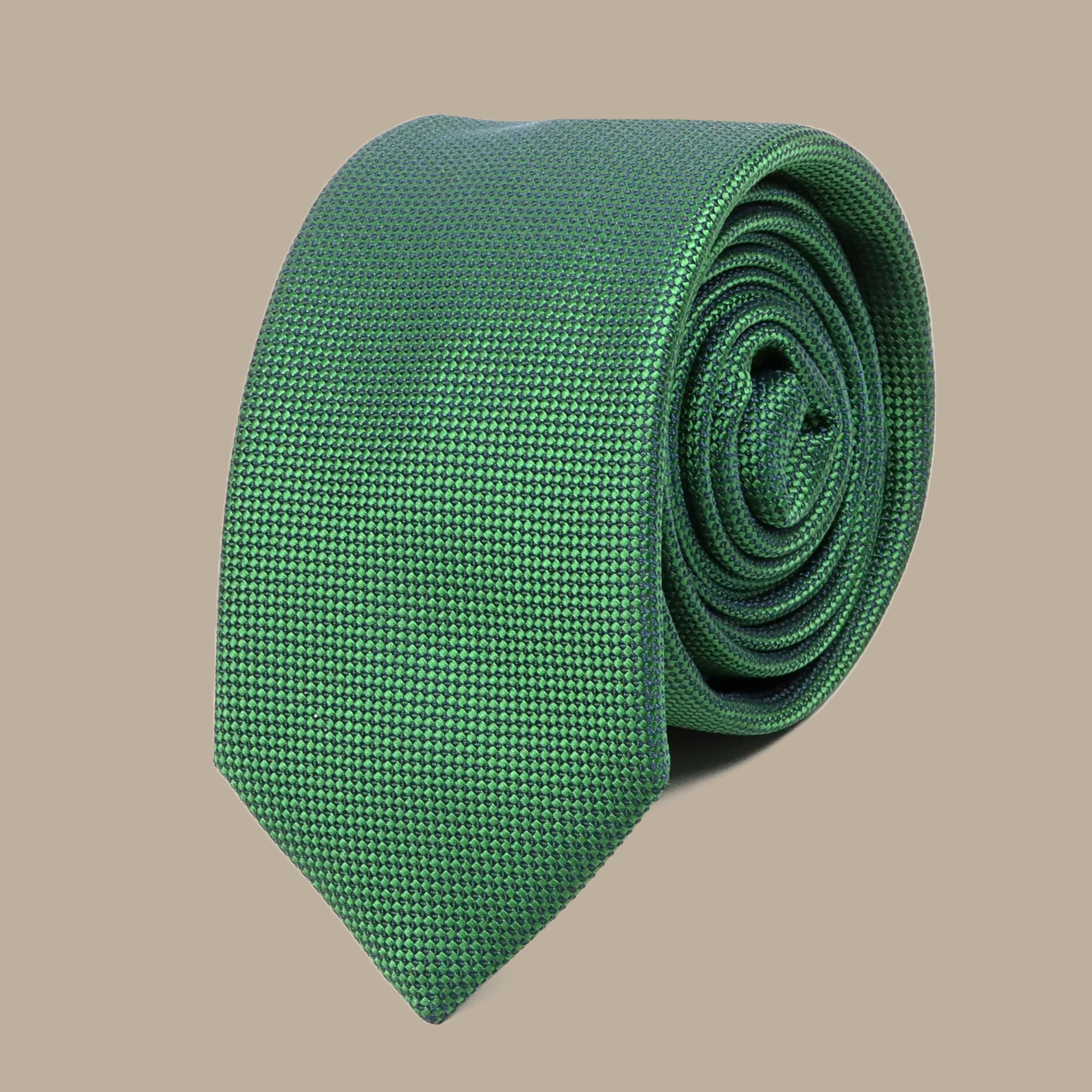 Verdant Sophistication: The Green Essence - A Structured Classic in Solid Hue