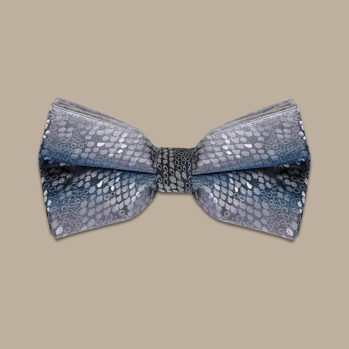 Serpentine Elegance: Silver Snake Print Bowtie