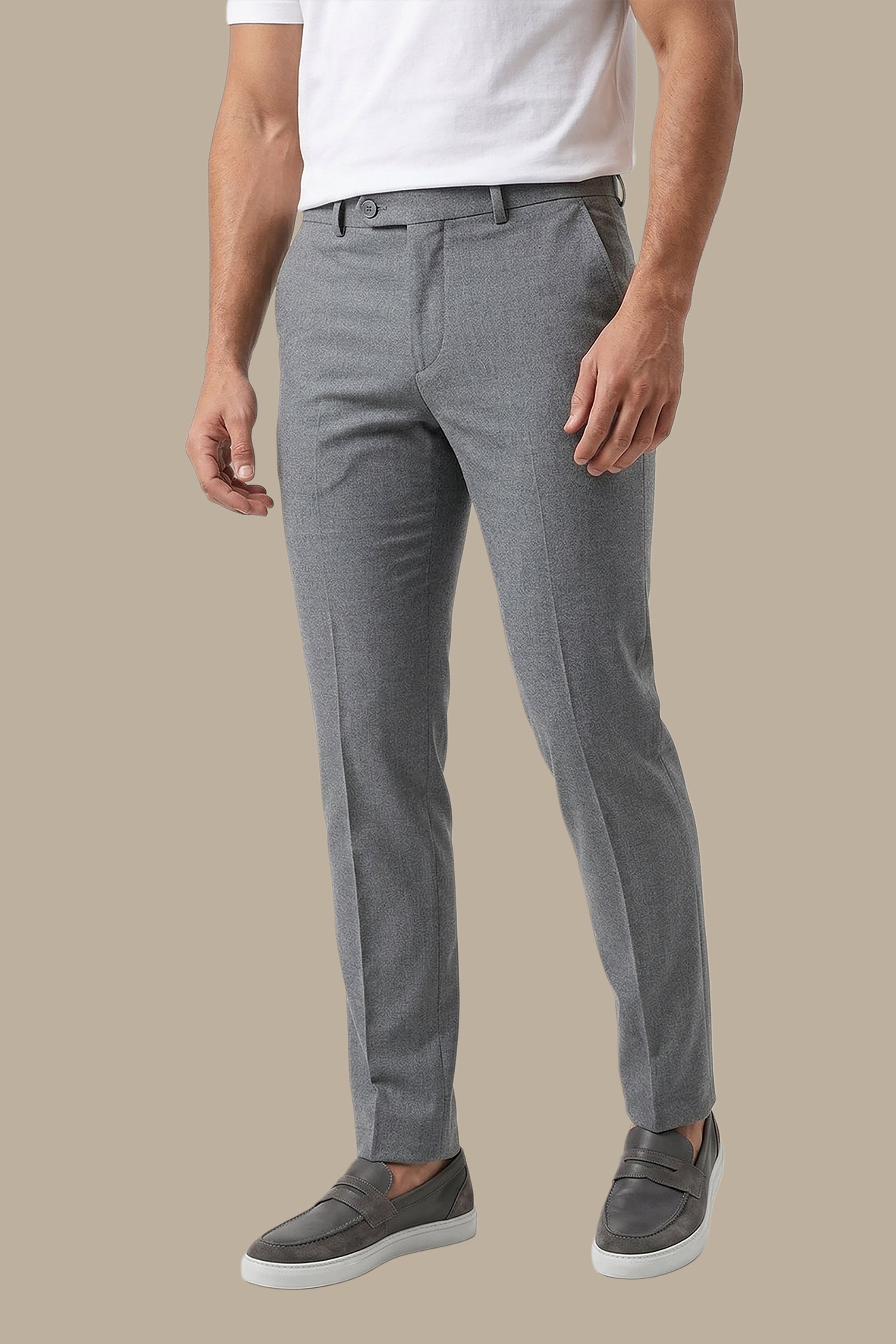 Classic Slim Fit Pant in Grey