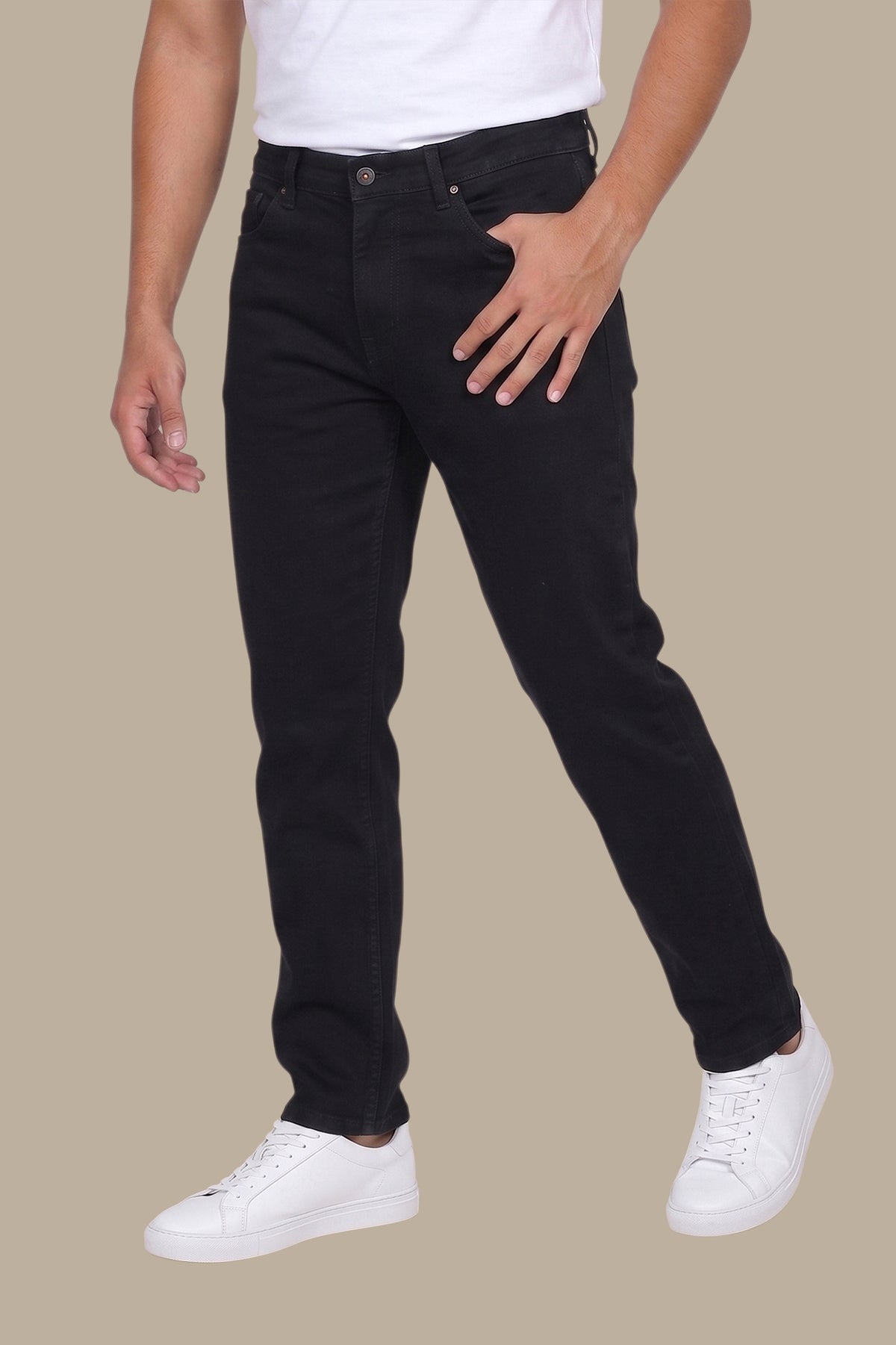 Black Plain Jeans – Regular Fit