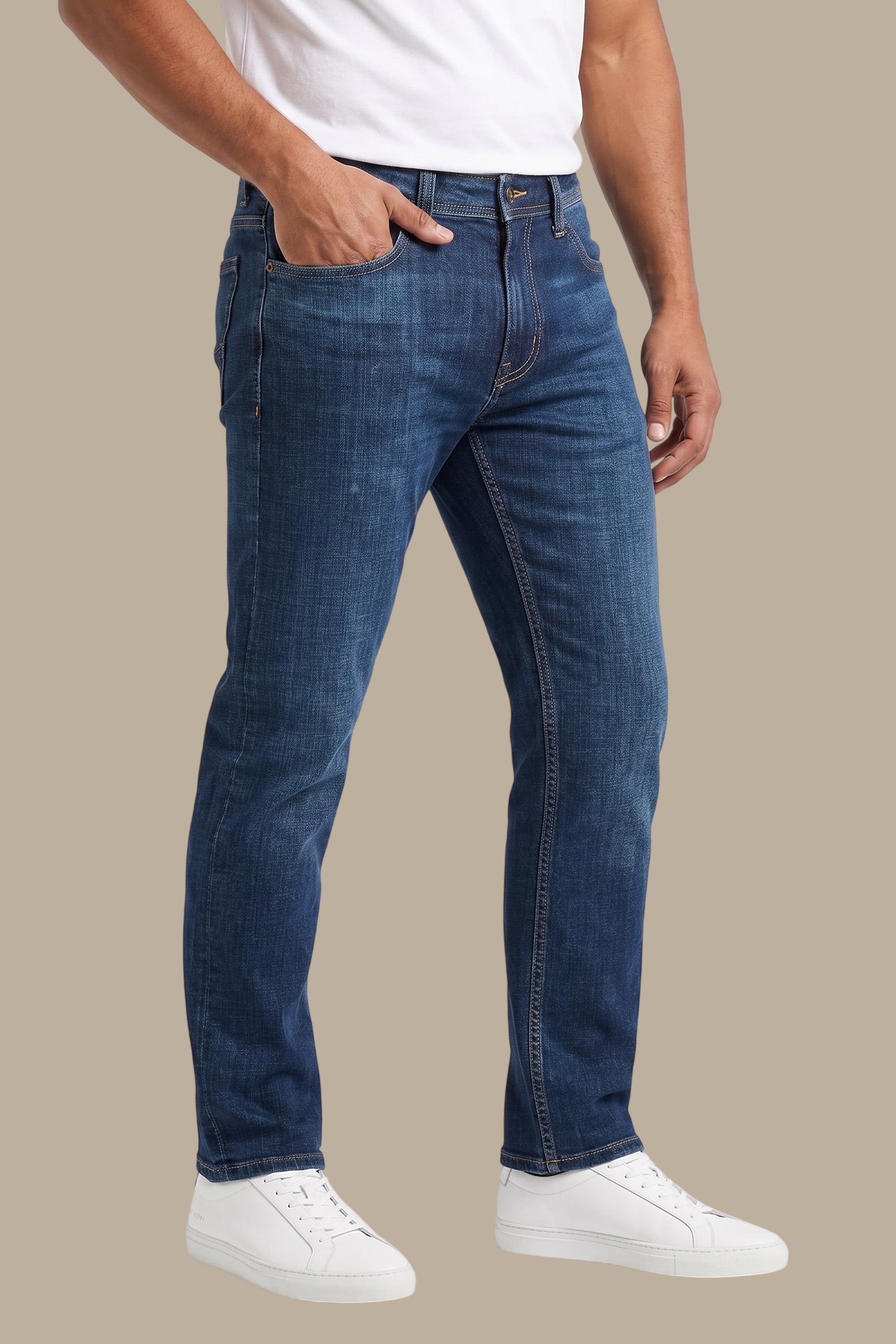 Slim Fit Washed Jeans