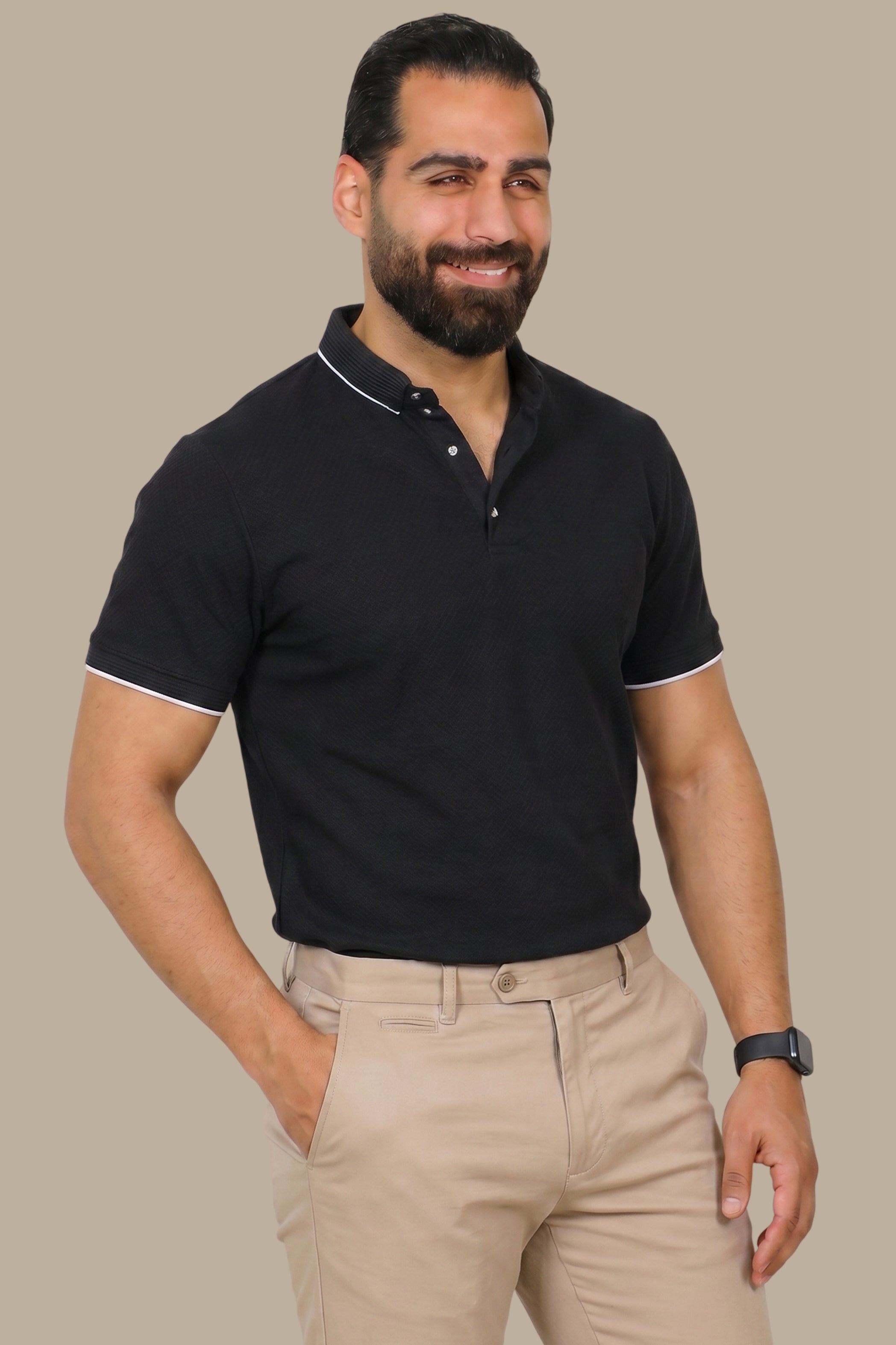 Button-Down Short Sleeve Polo in Breathable Fabric
