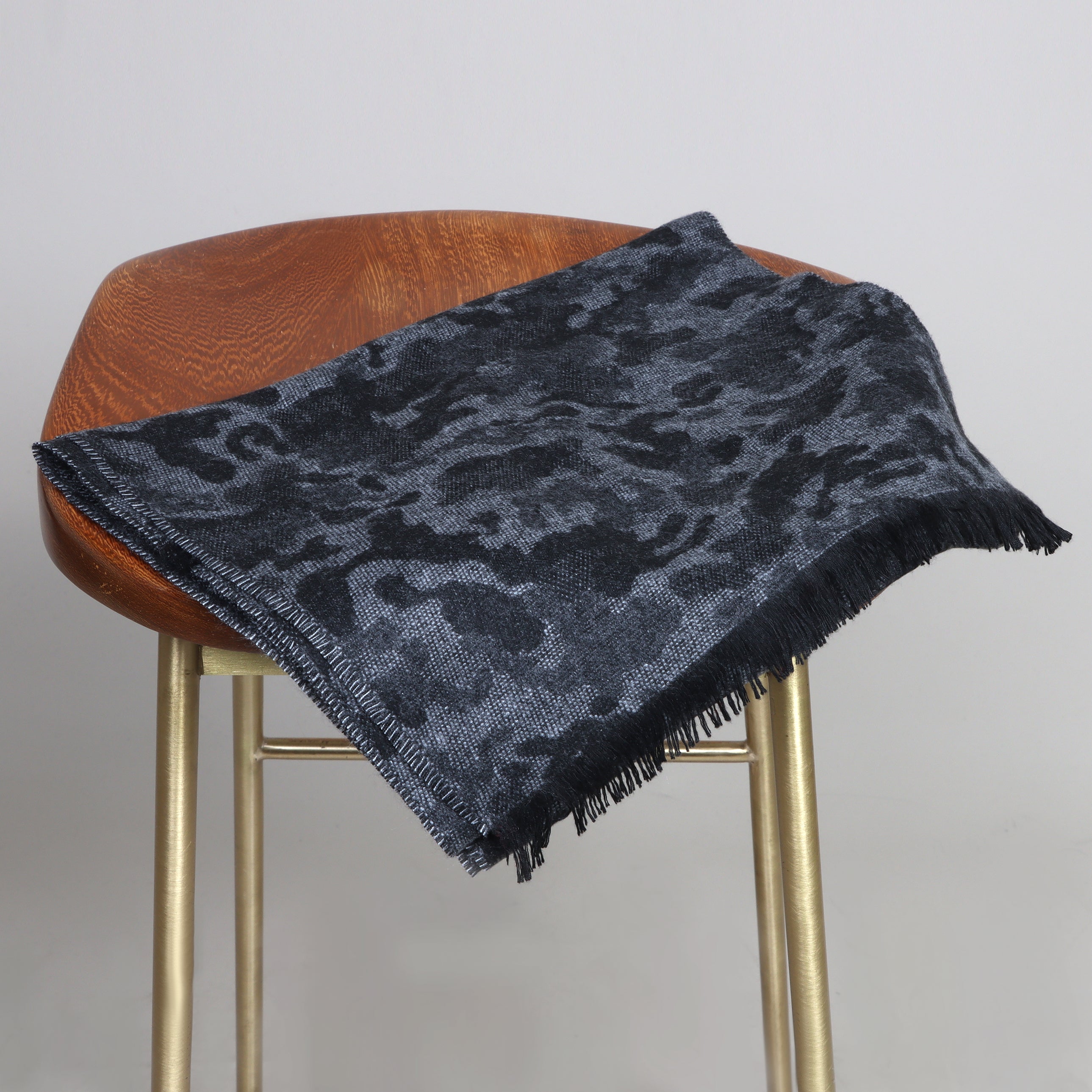 Slate Sophistication: Dark Gray Designer Wool Scarf