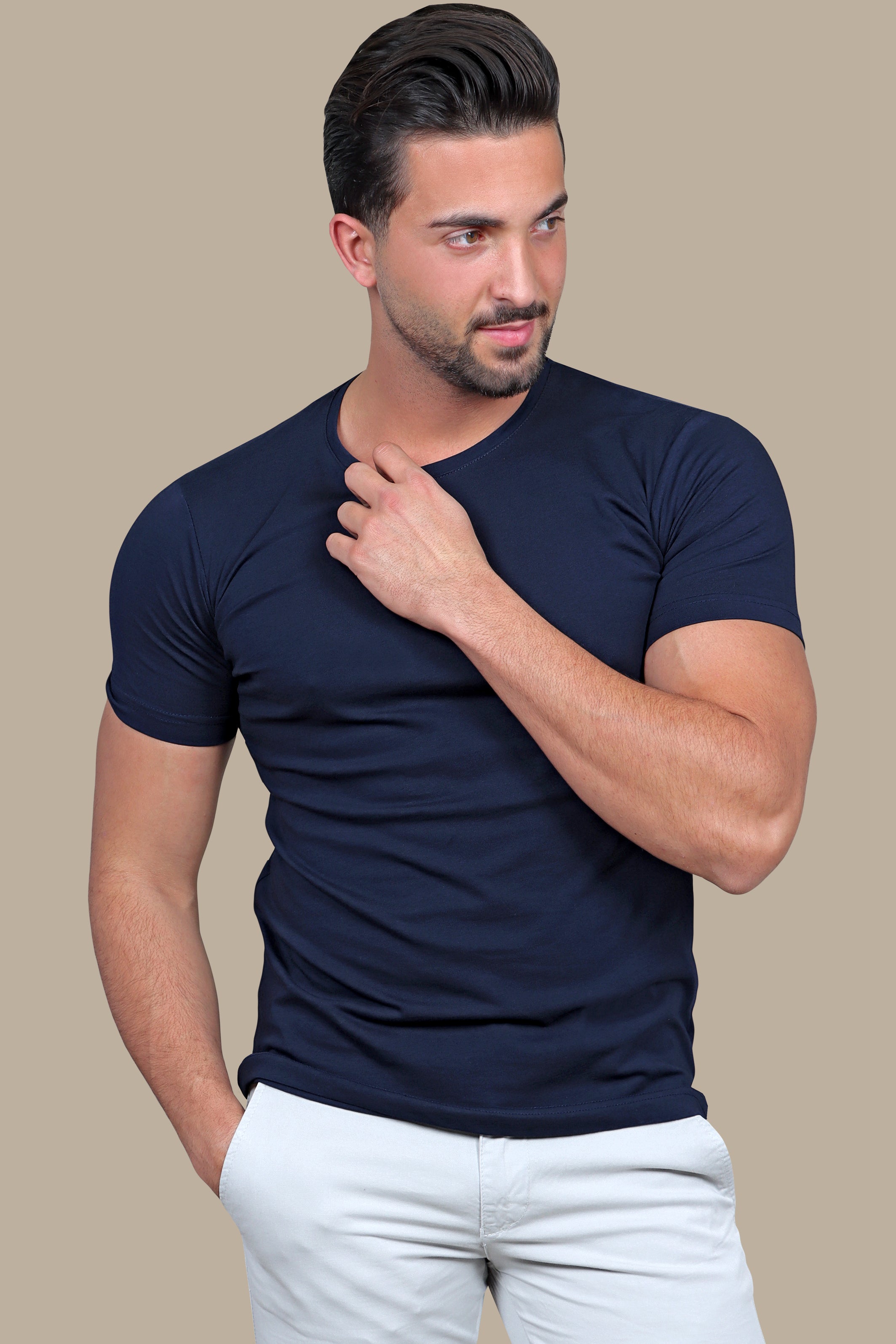 Navy Basic R-Neck T-Shirt: Essential Comfort