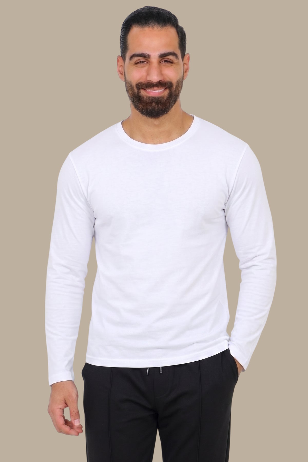 Essential Long Sleeve T-Shirt
