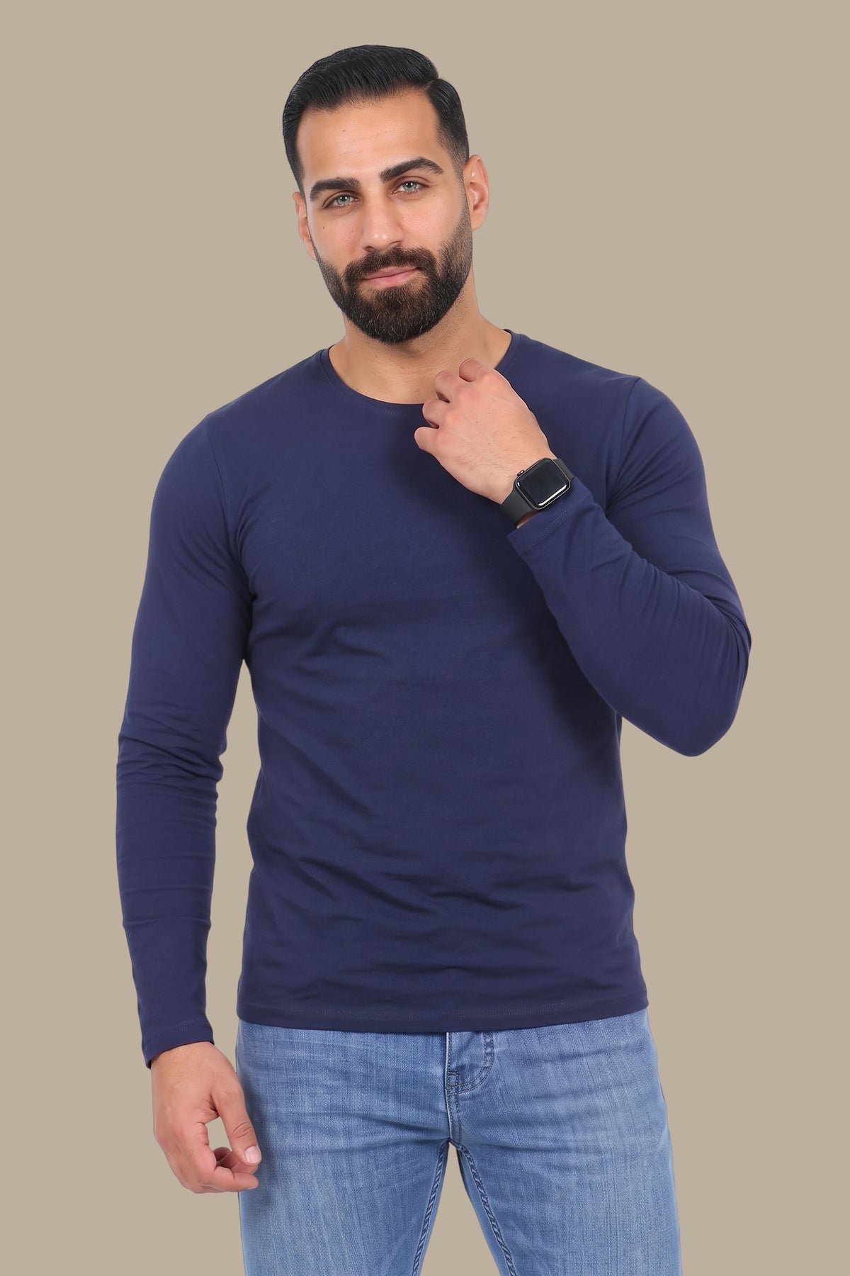 Essential Long Sleeve T-Shirt