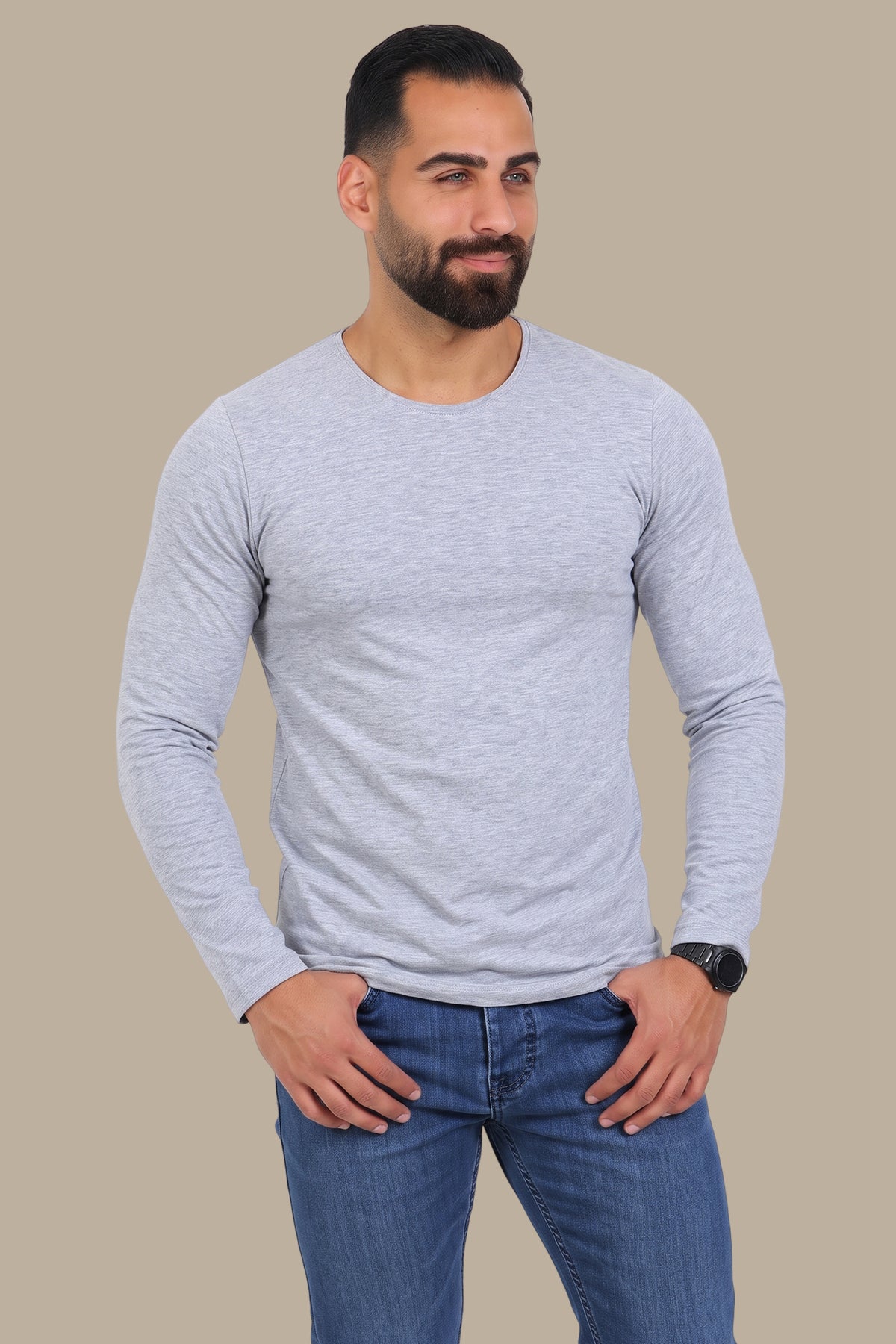 Essential Long Sleeve T-Shirt