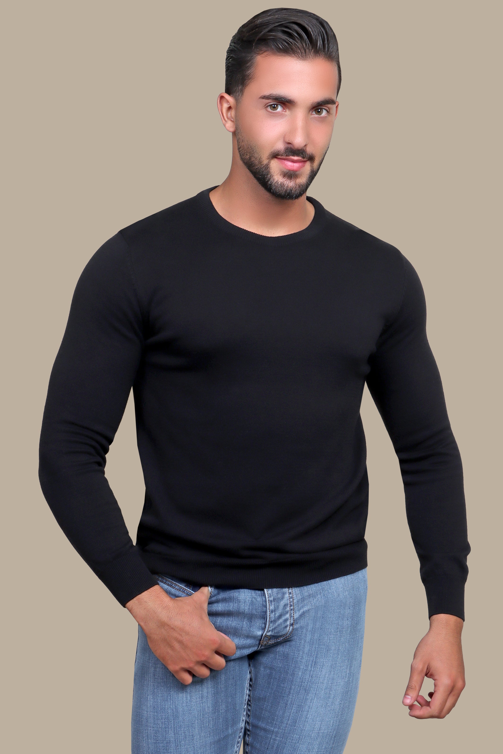 Black Classic: Round Neck Basic Sweater