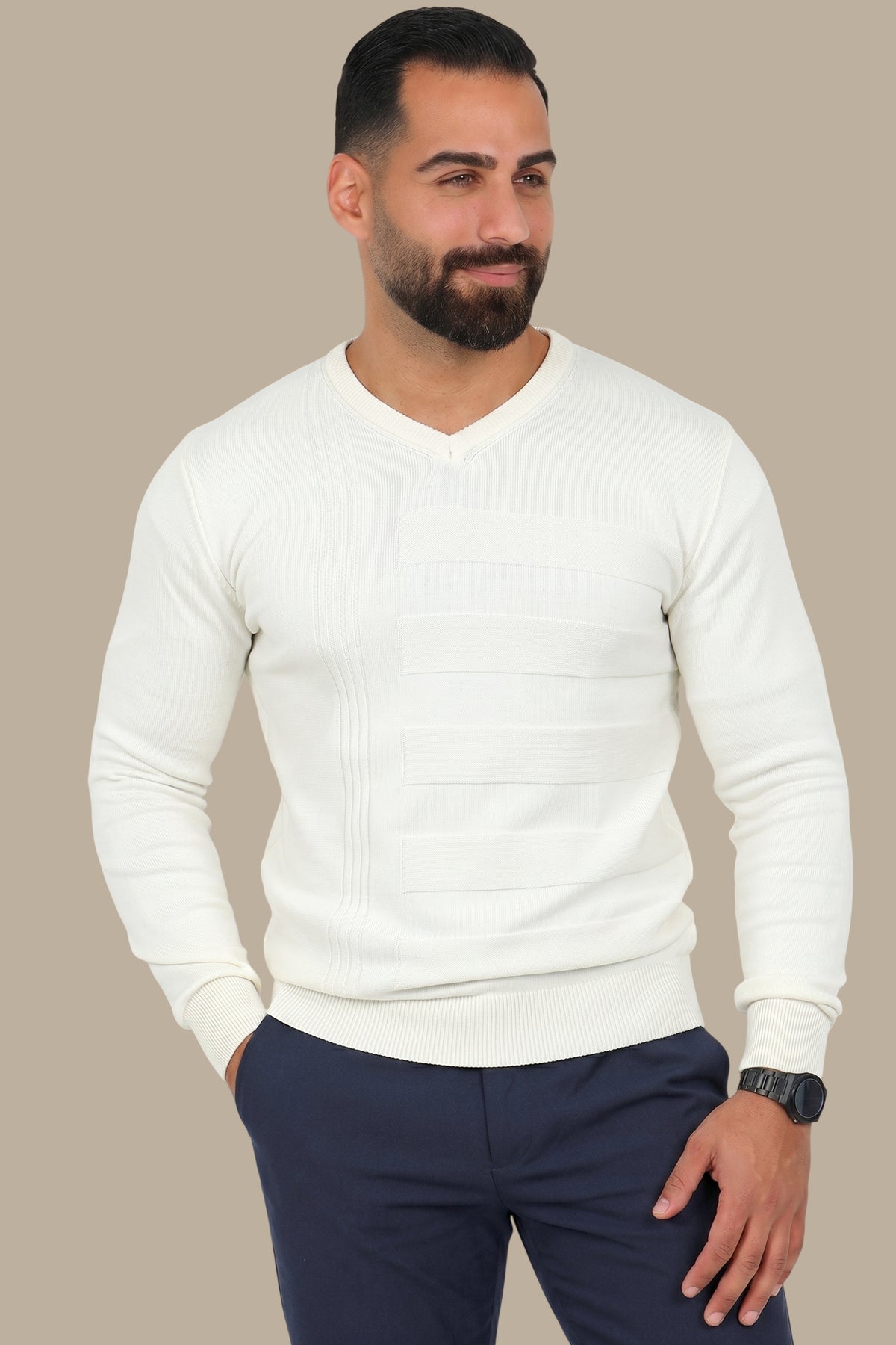 Off White V-Neck Designed Sweater