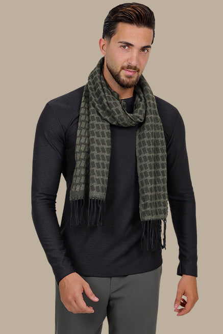 Black Beauty: Ribbed Round Neck Structured Sweater