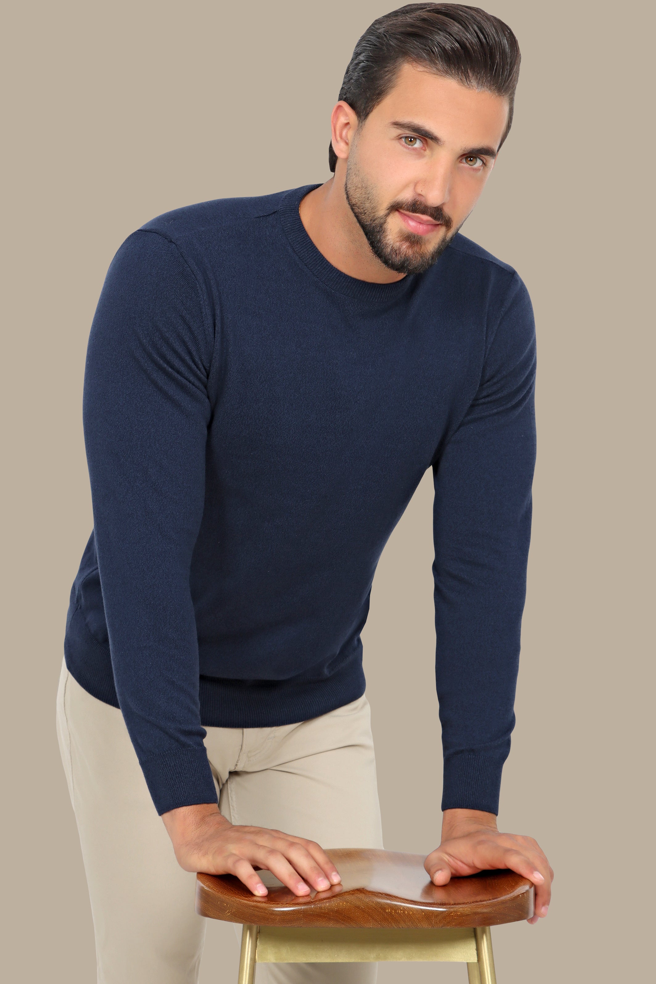 Essential Comfort: Navy Basic Round Neck Sweater