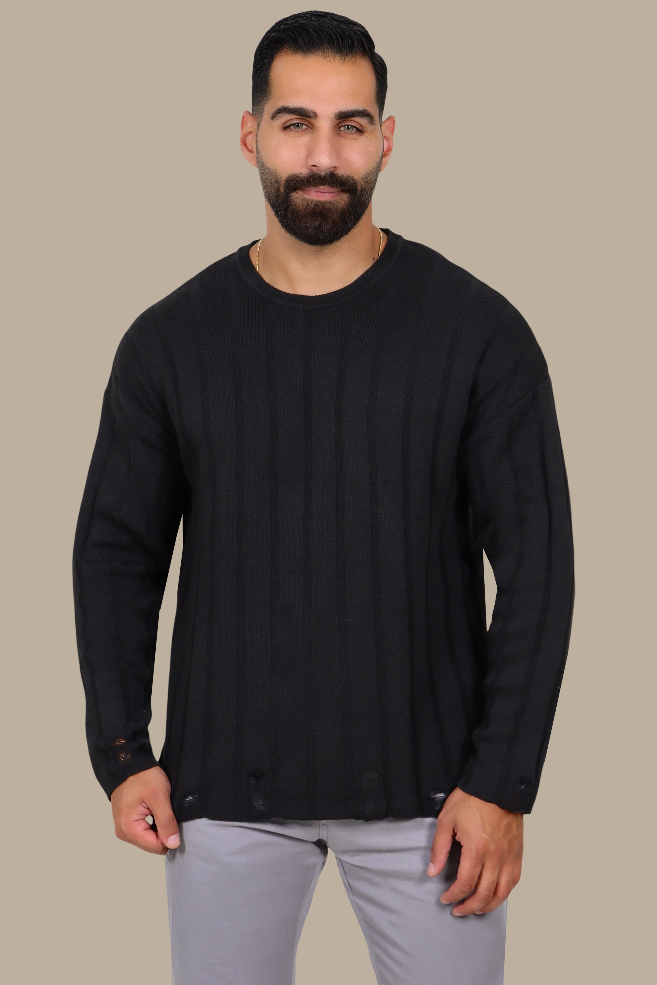 Round-Neck Wide Ribbed Destroyed Sweater in Black