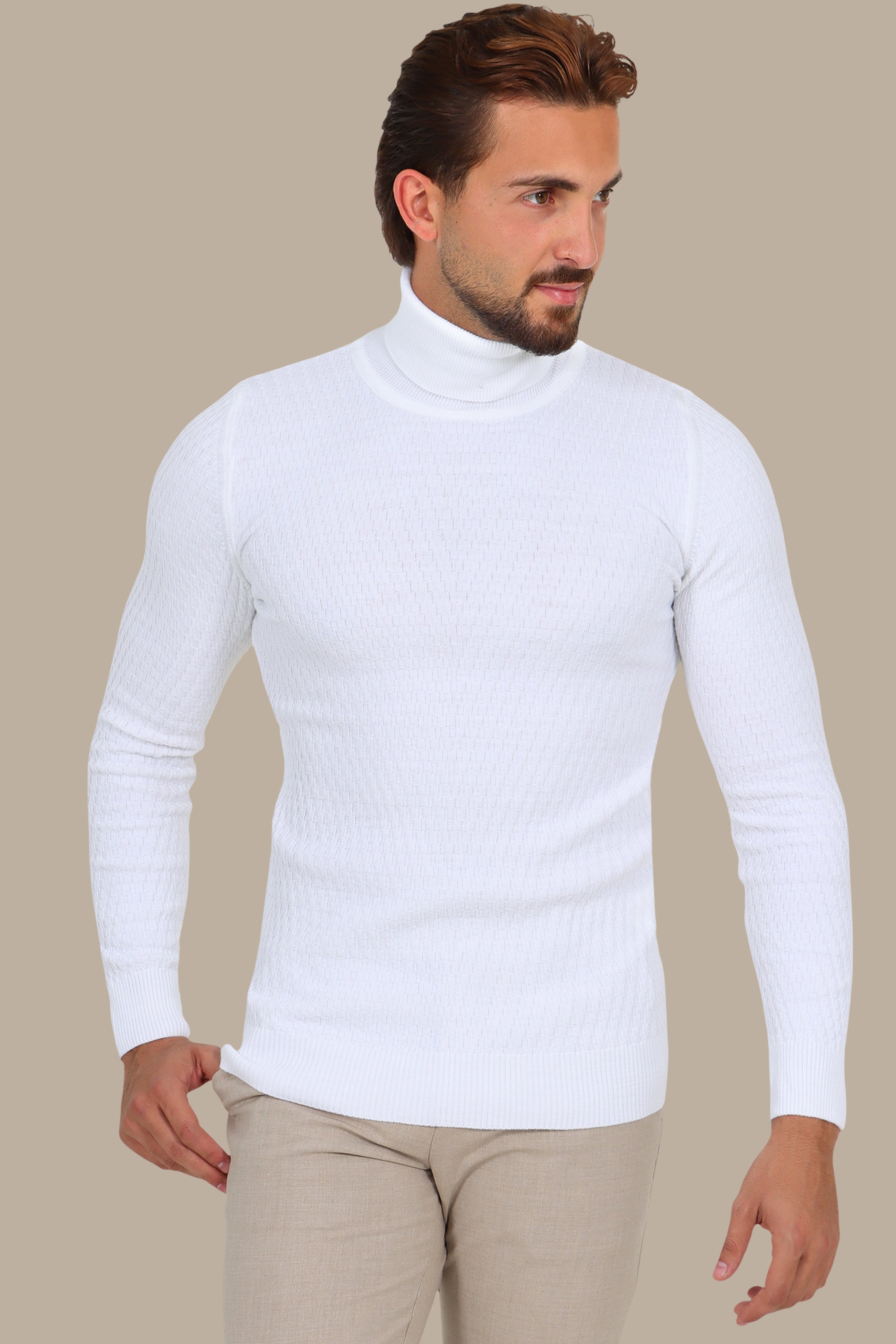 V-Cut Turtleneck Dogtooth Pattern White
