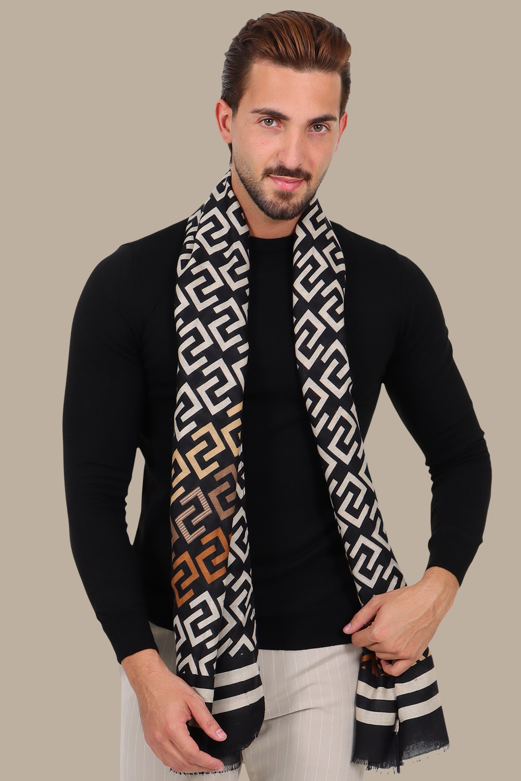 Black Round Neck Basic Sweater