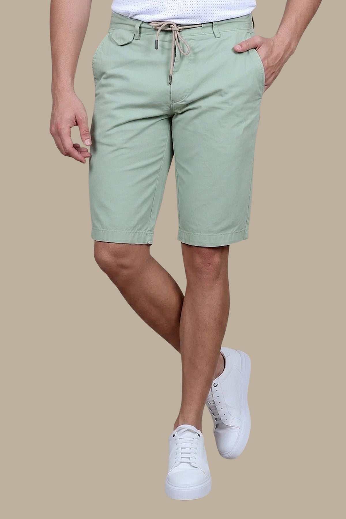 Light Olive Comfort: Short Tencel with Elastic Band