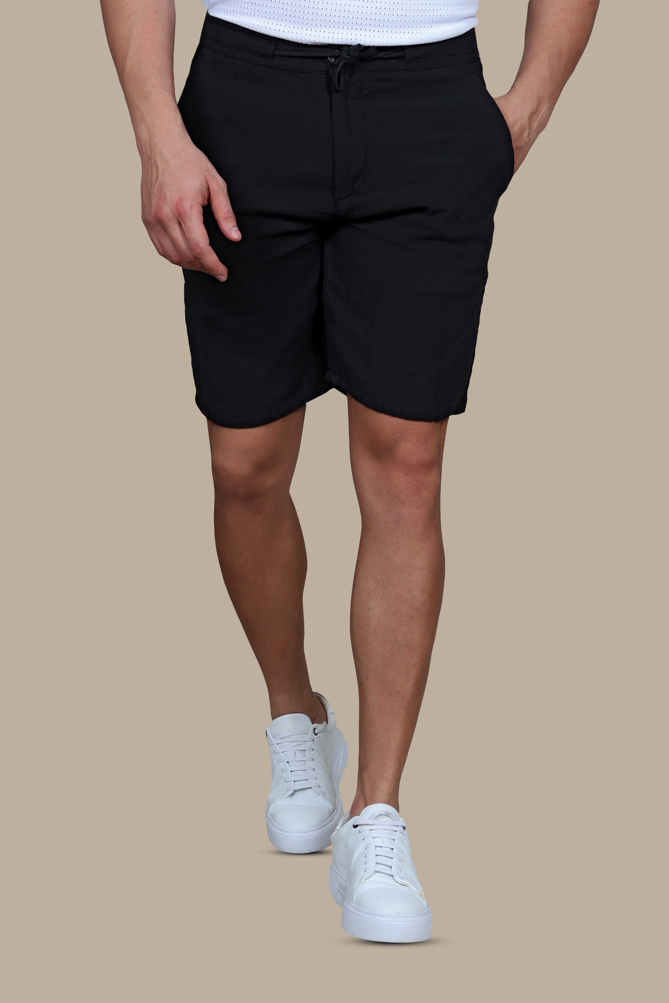 Timeless Chic: Short Linen Basic Black