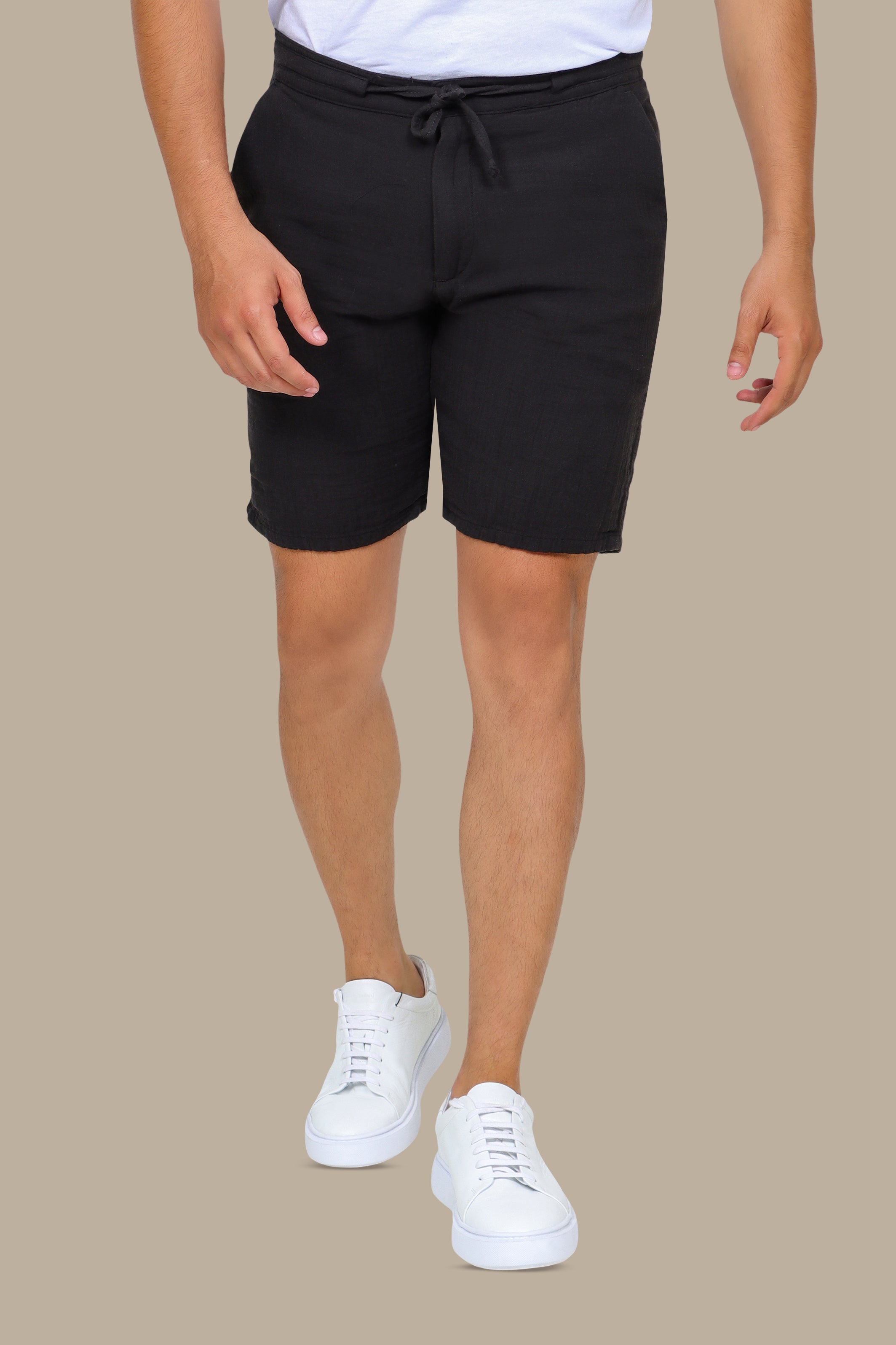 Timeless Chic: Short Linen Basic Black