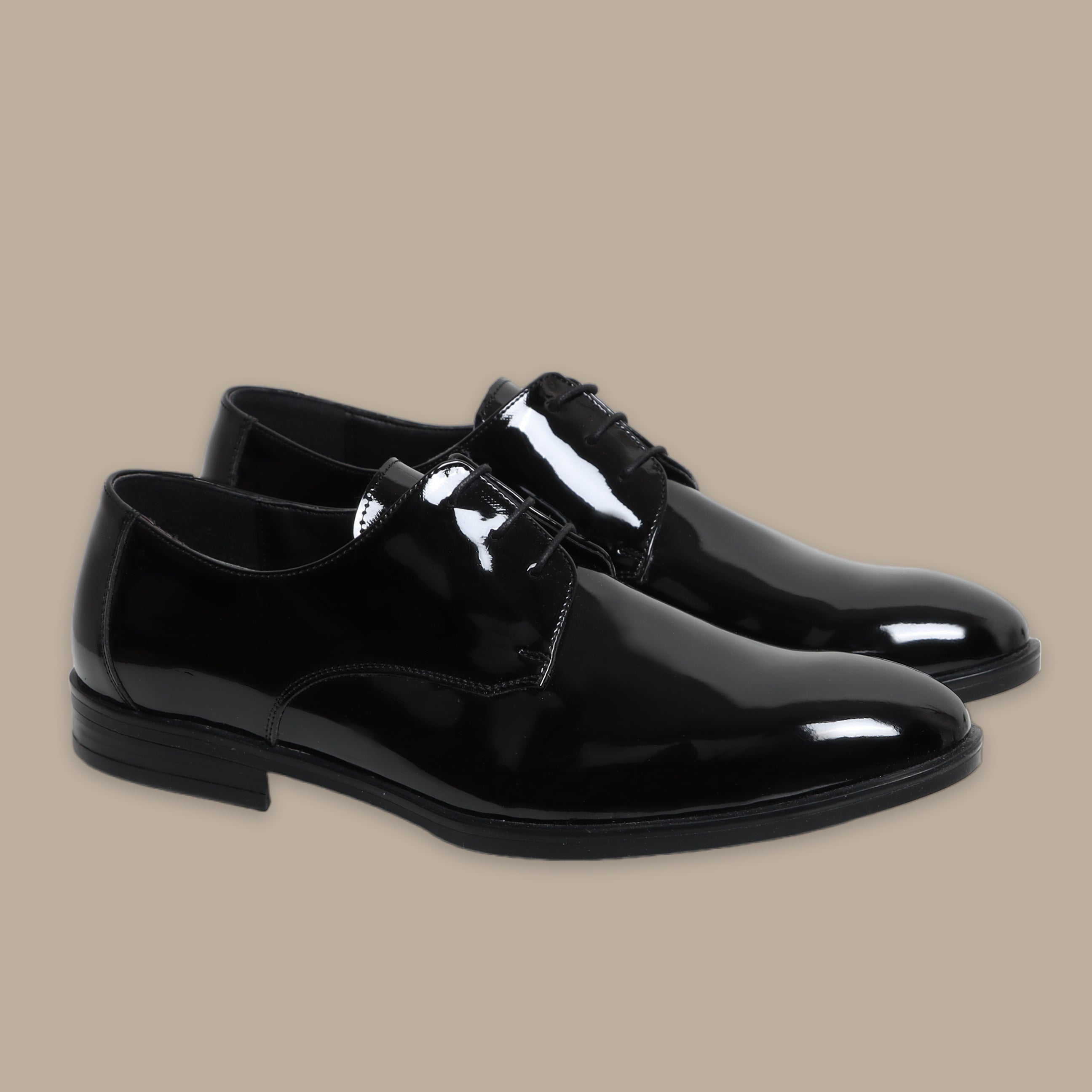 Midnight Elegance: Black Shiny Tuxedo Shoes