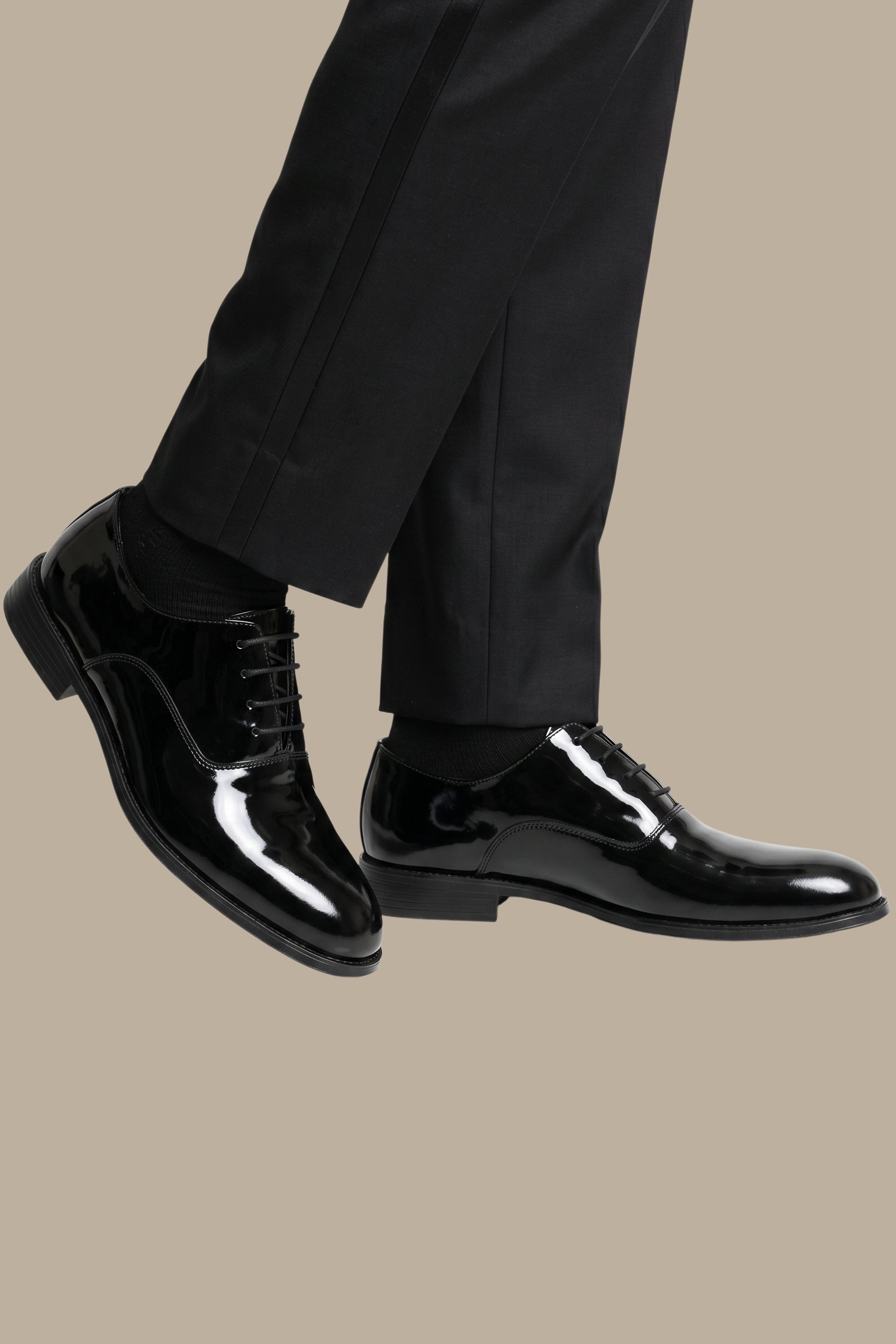 Black Tuxedo Shoes with Shinny Detail