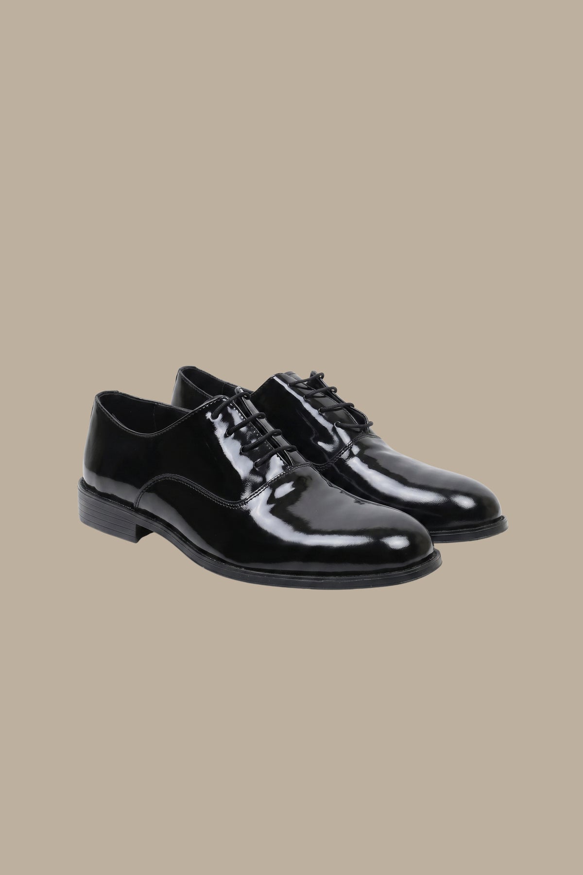 Black Tuxedo Shoes with Shinny Detail