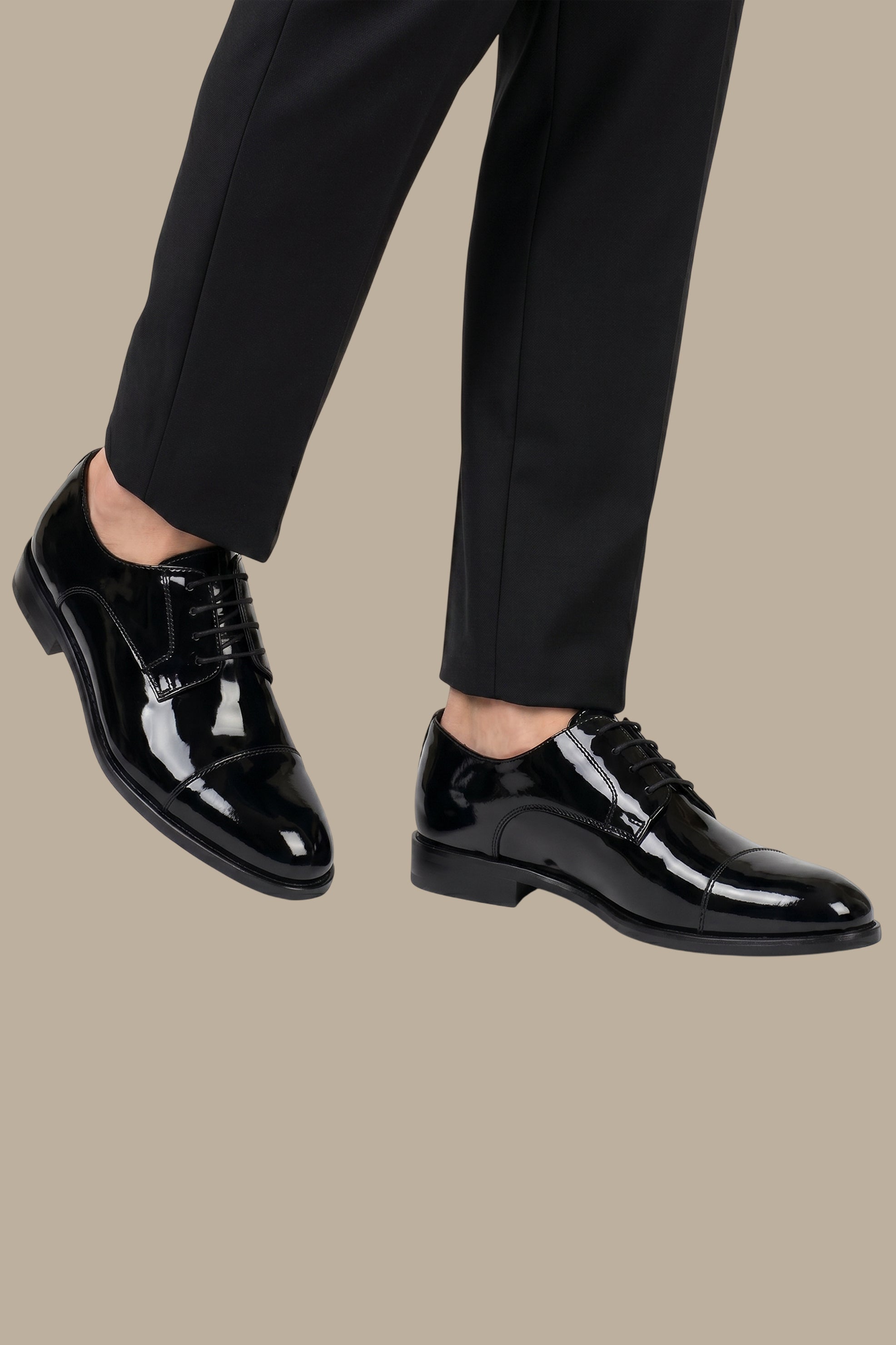 Black Shiny Oxford Tuxedo Shoes with Stitch Detail