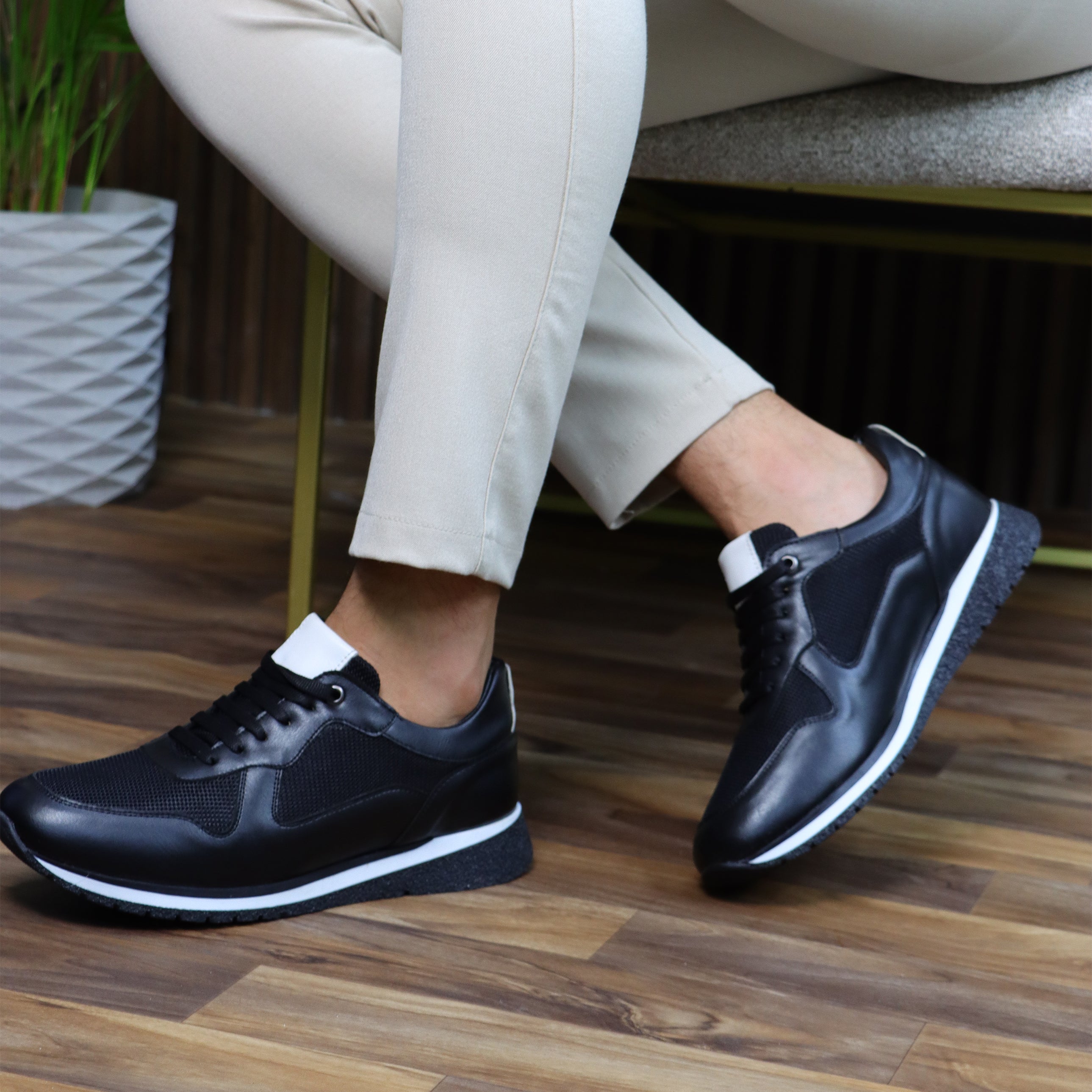 Black Dotted Leather Casual Trainers