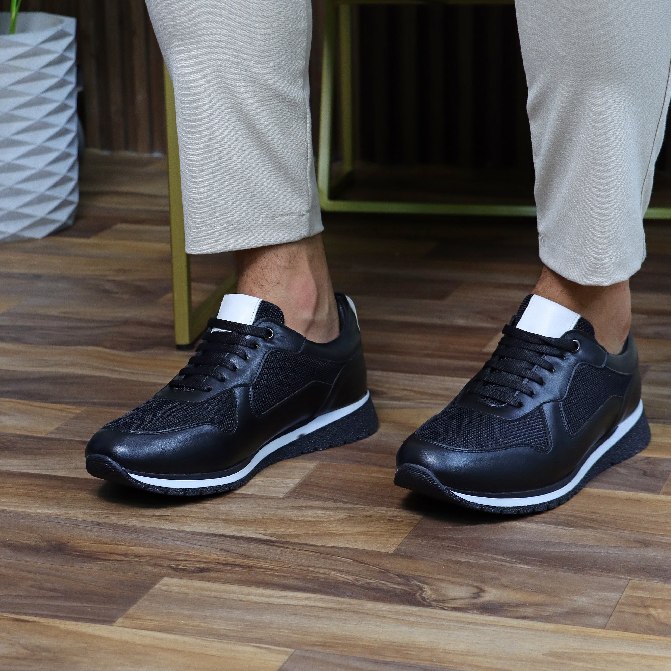 Black Dotted Leather Casual Trainers