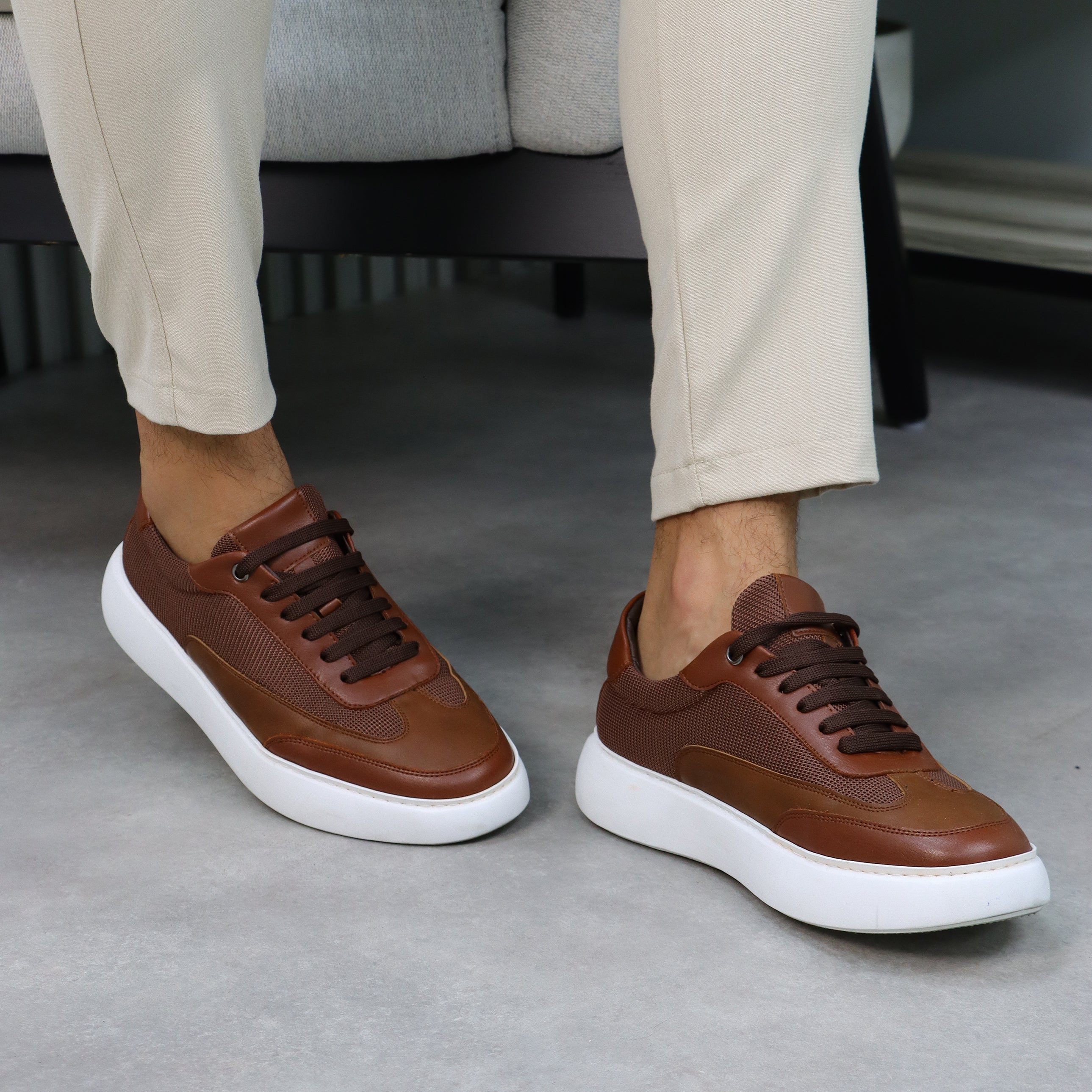 Havane Chunky Leather Sneakers with White Sole