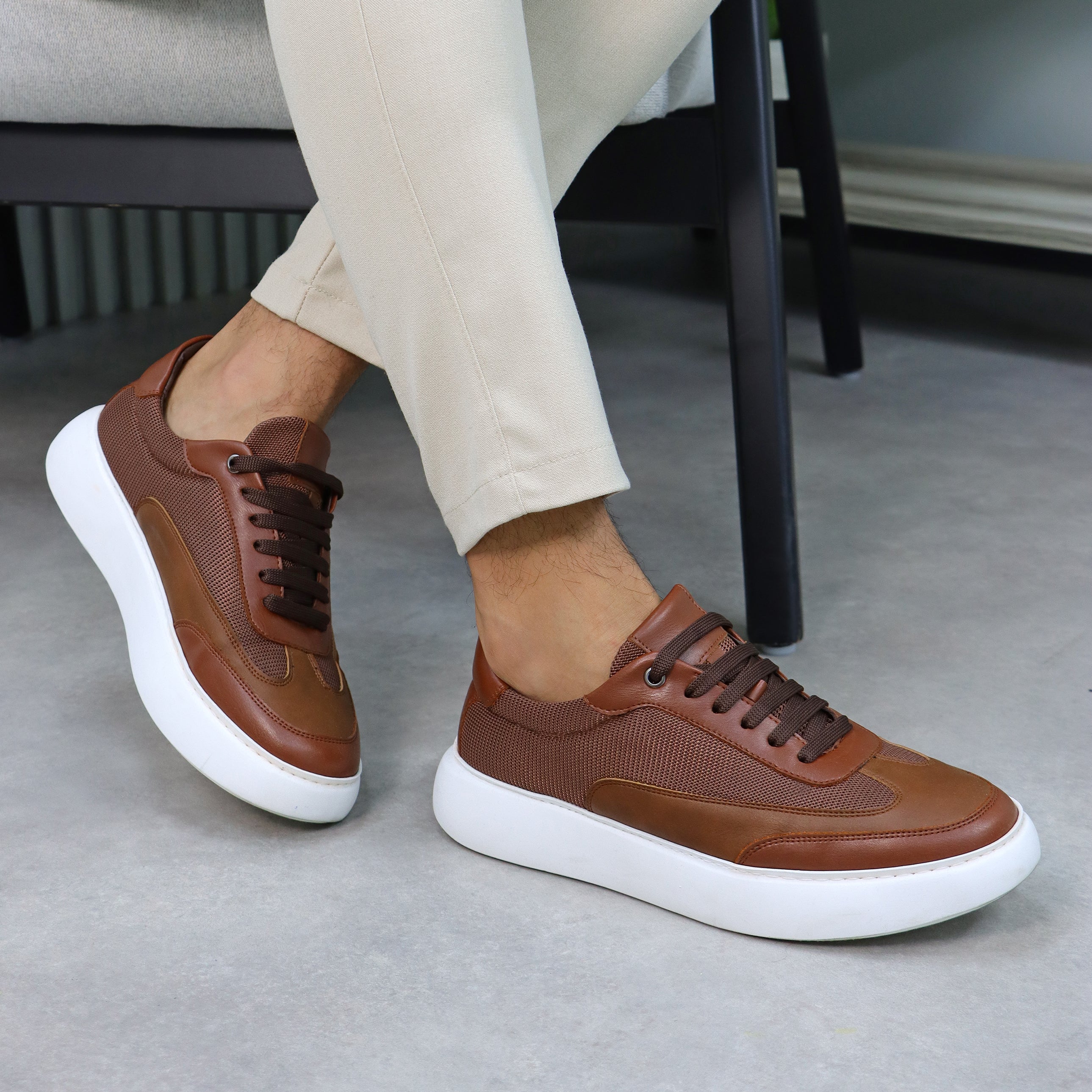 Havane Chunky Leather Sneakers with White Sole