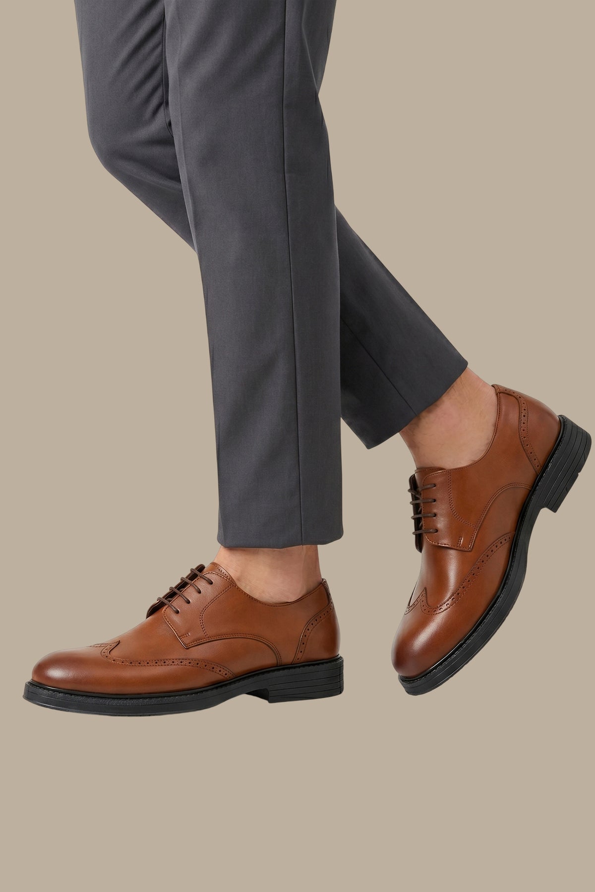 Smart English in Havane Leather