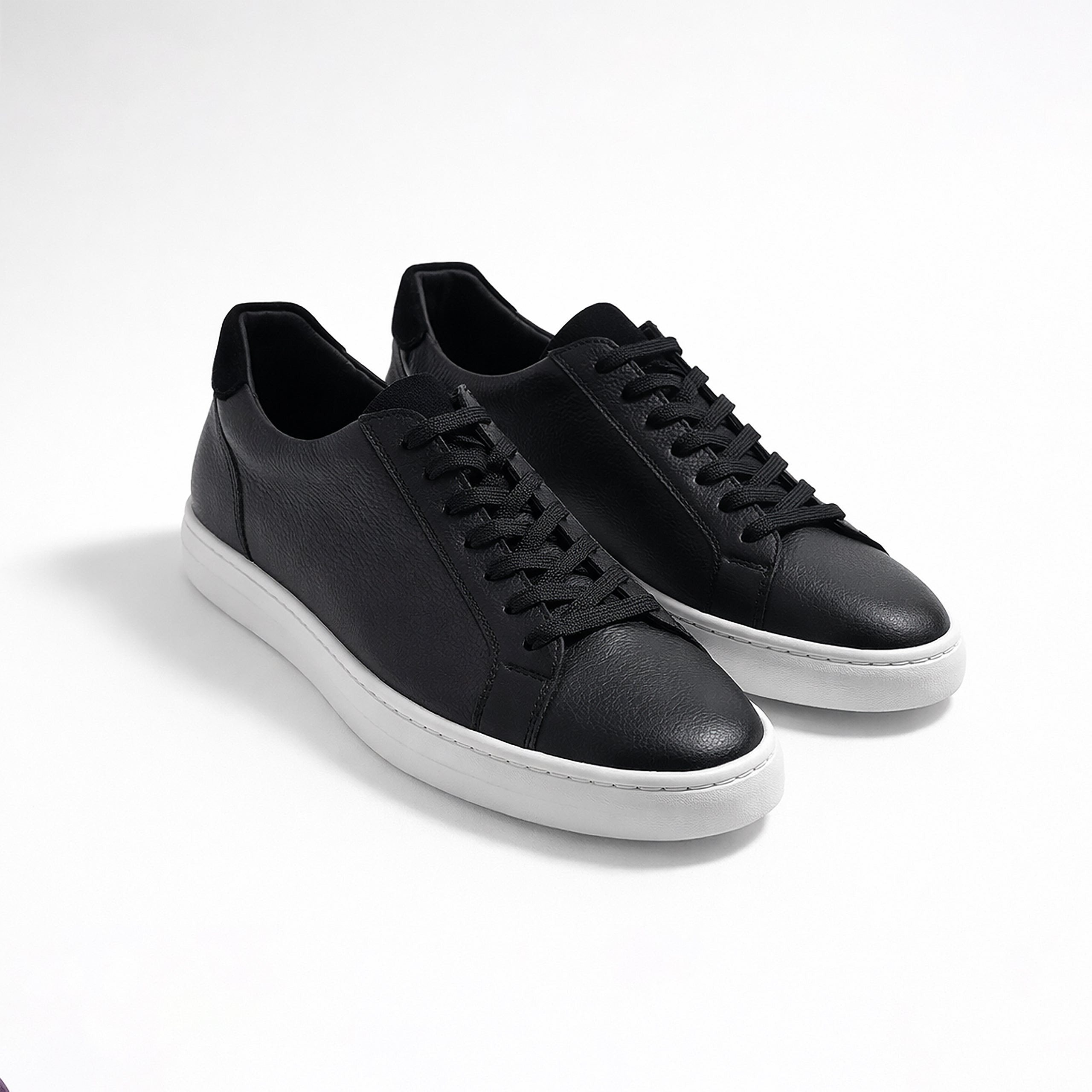 Black Structured Leather Trainer