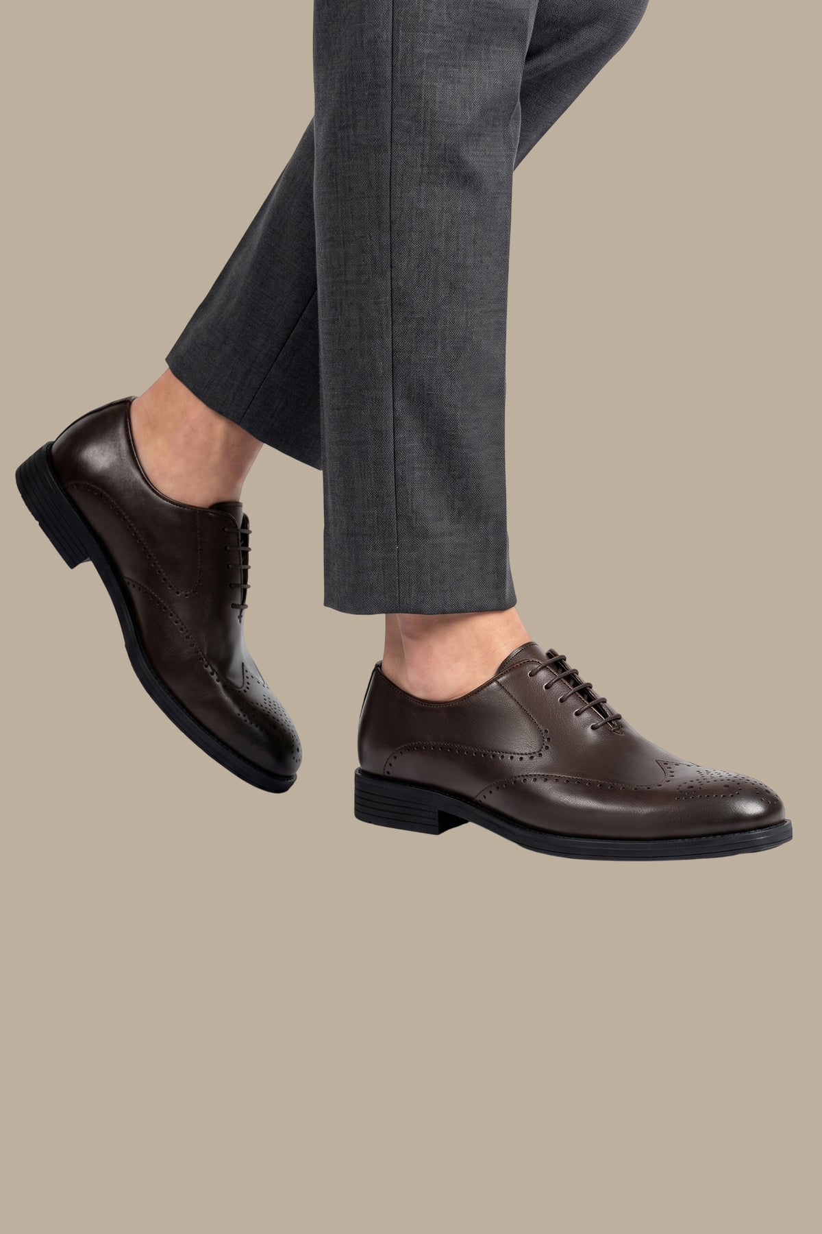 Classic Leather Wingtip Oxford Shoes