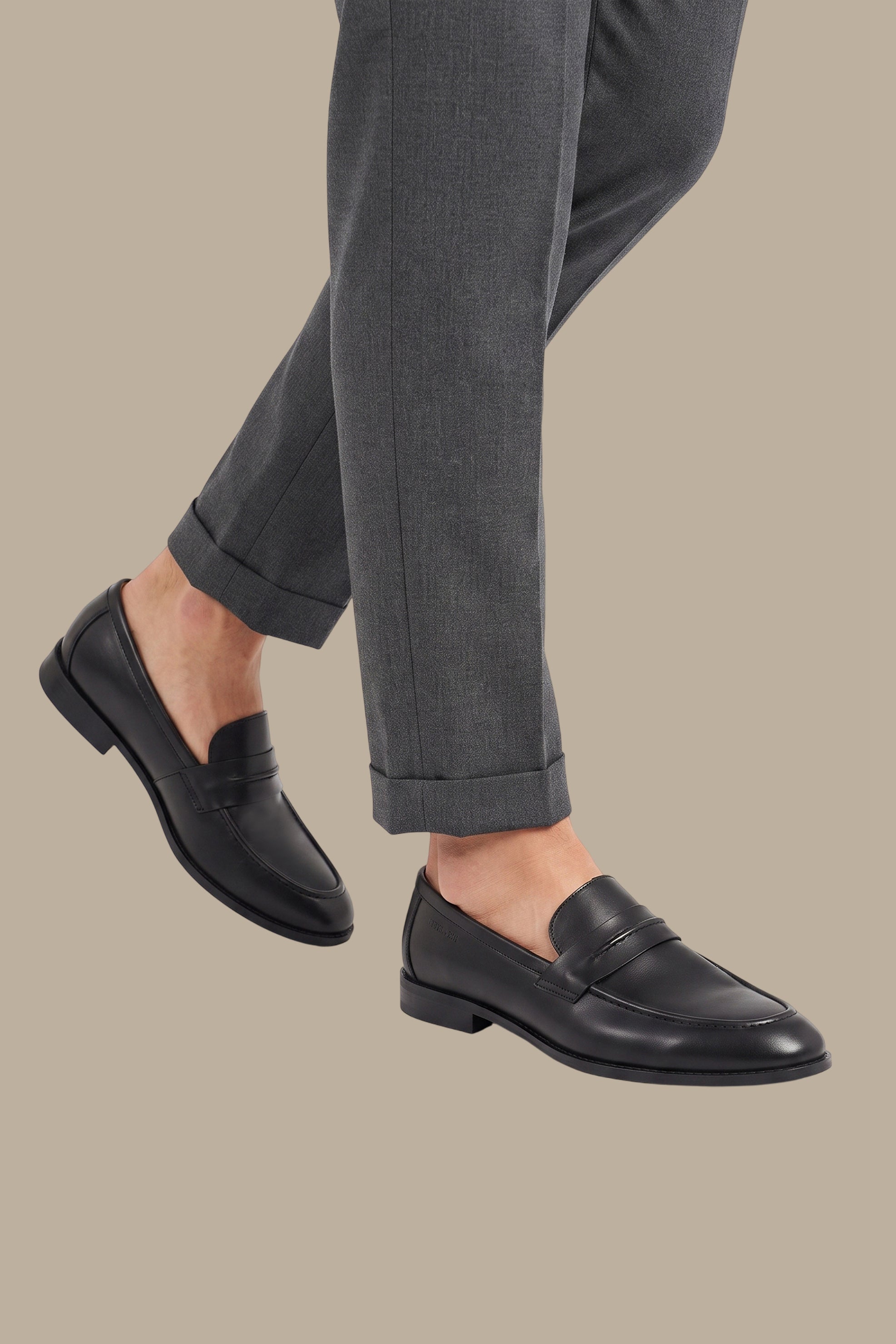Classic Cap Toe Oxford Shoes