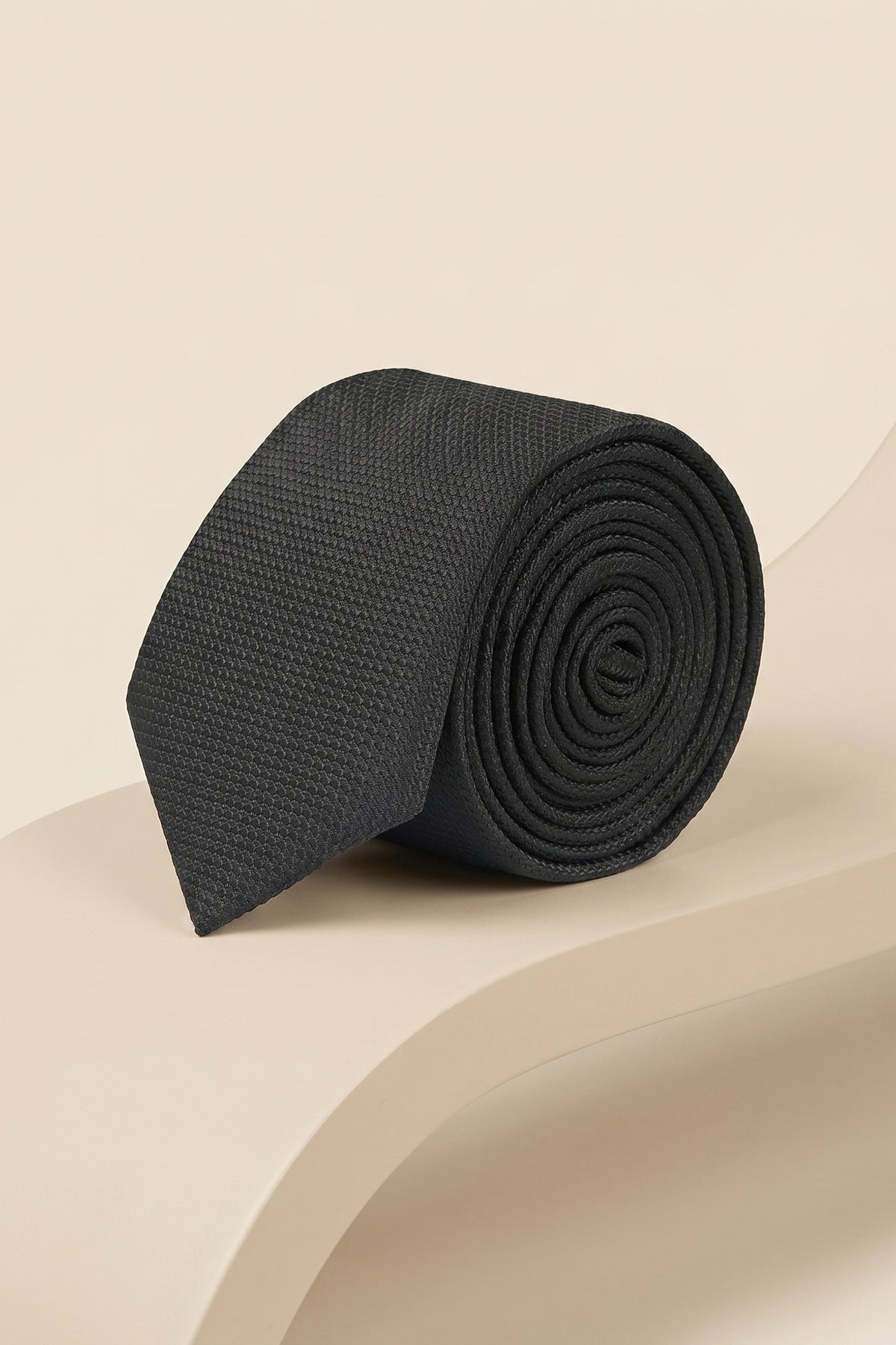 Structured Plain Black Tie