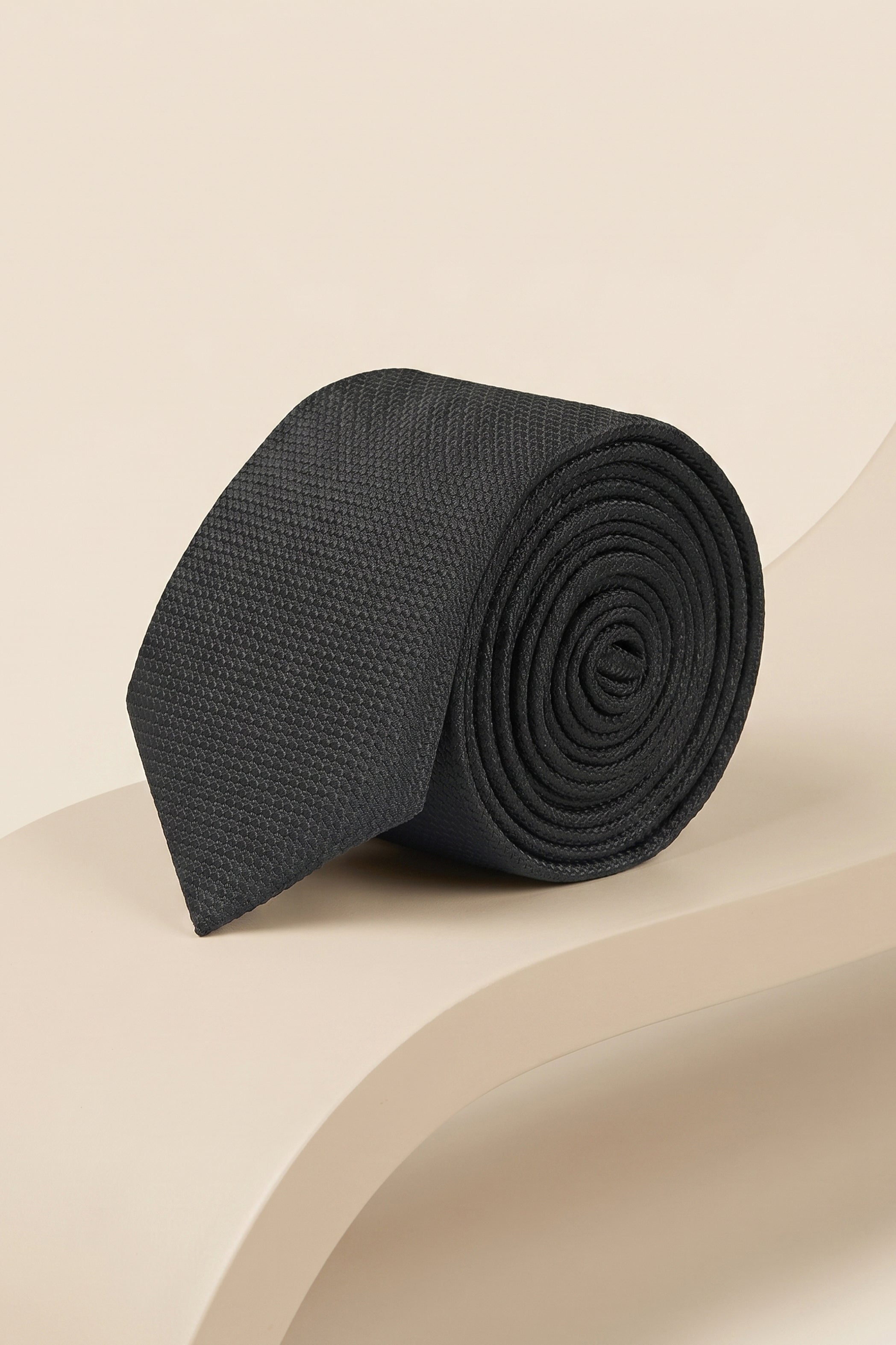 Structured Plain Black Tie