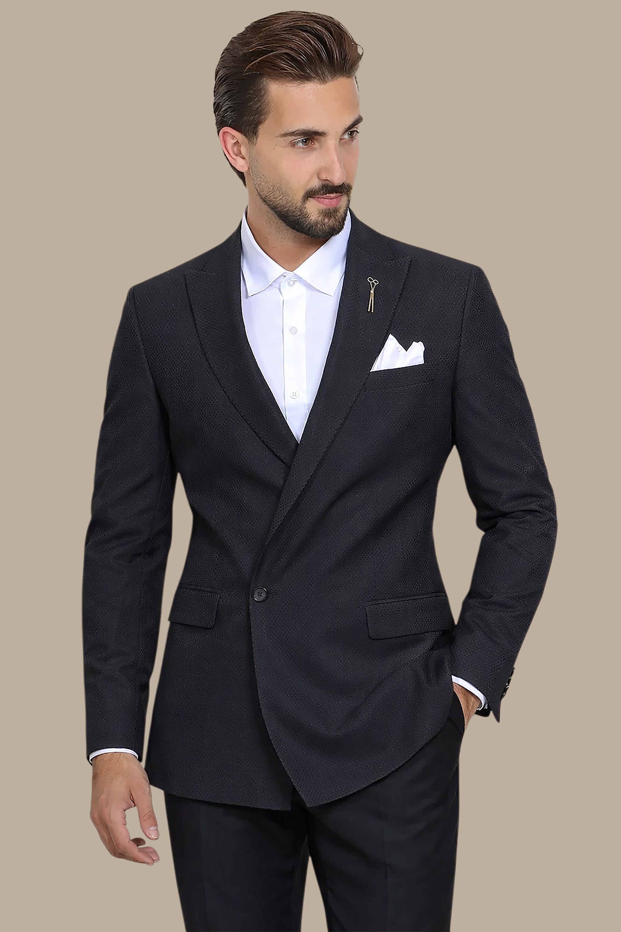 Architectural Elegance: FV Structured Symmetric Blazer