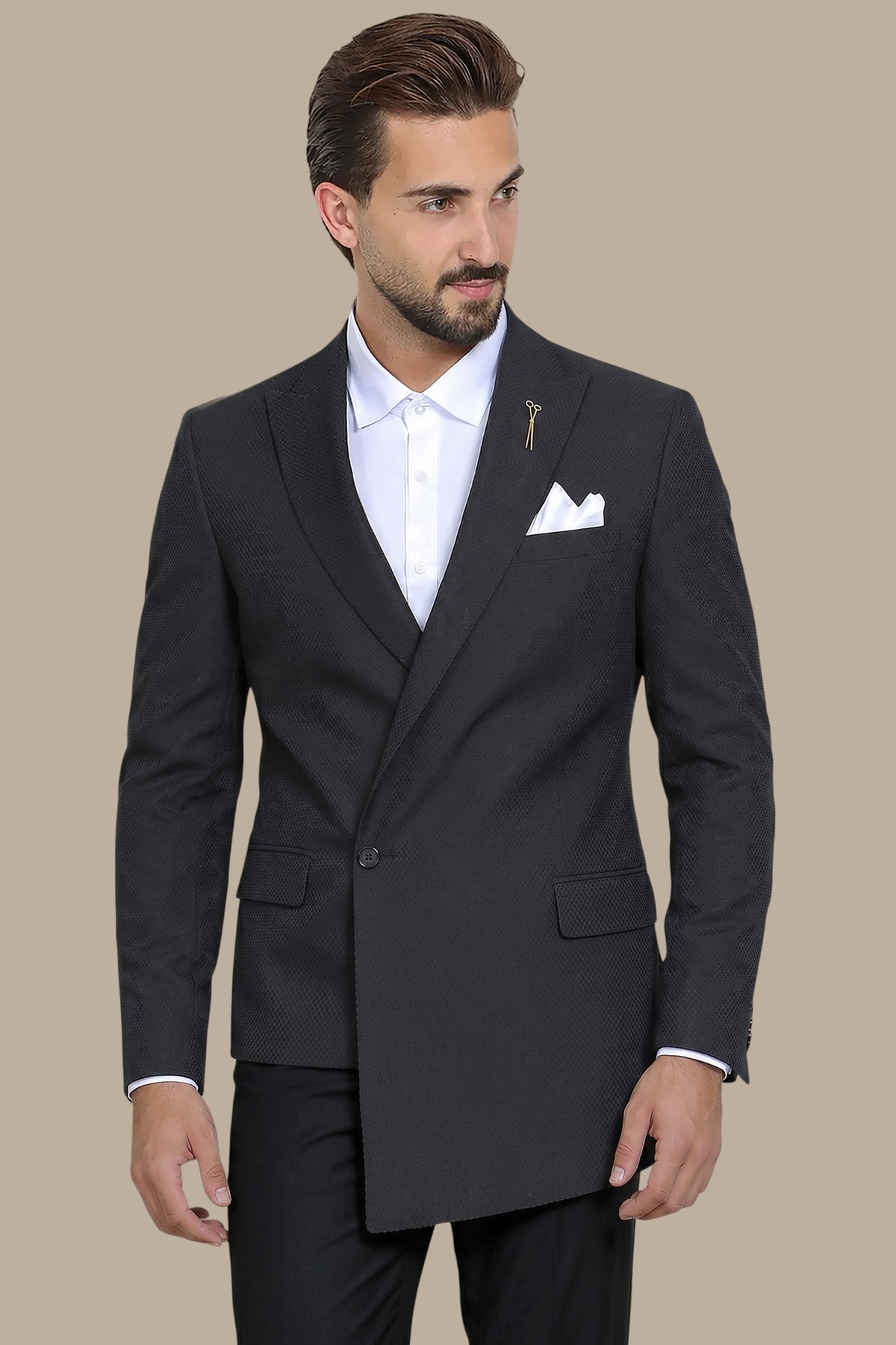 Architectural Elegance: FV Structured Symmetric Blazer