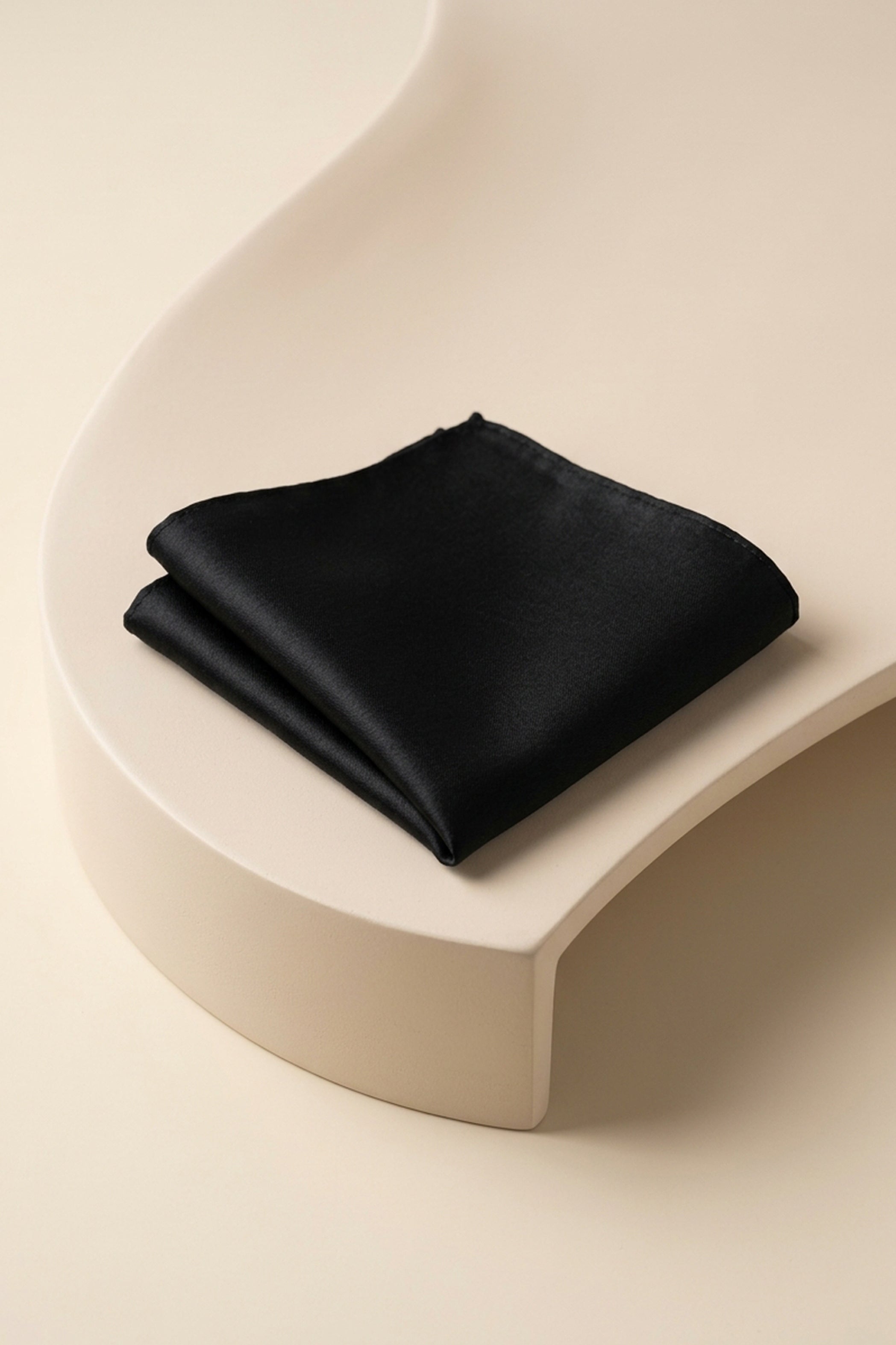 Black Structured Plain Pocket Square