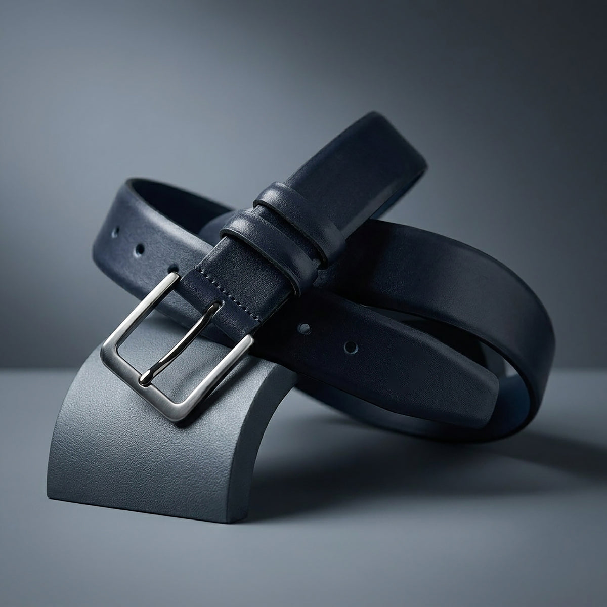 Navy Leather Nubuck Belt: Everyday Elegance