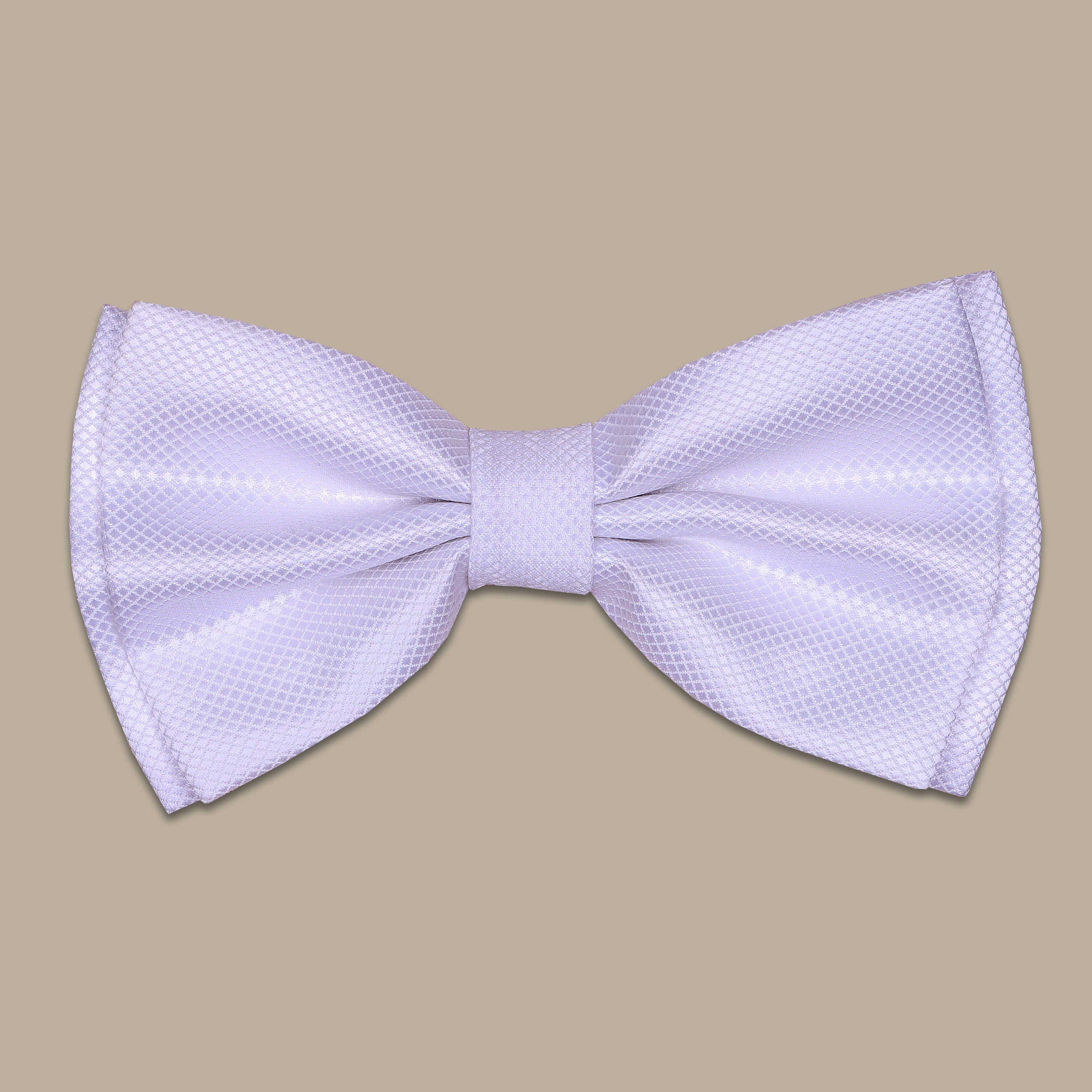 White Structured Bowtie