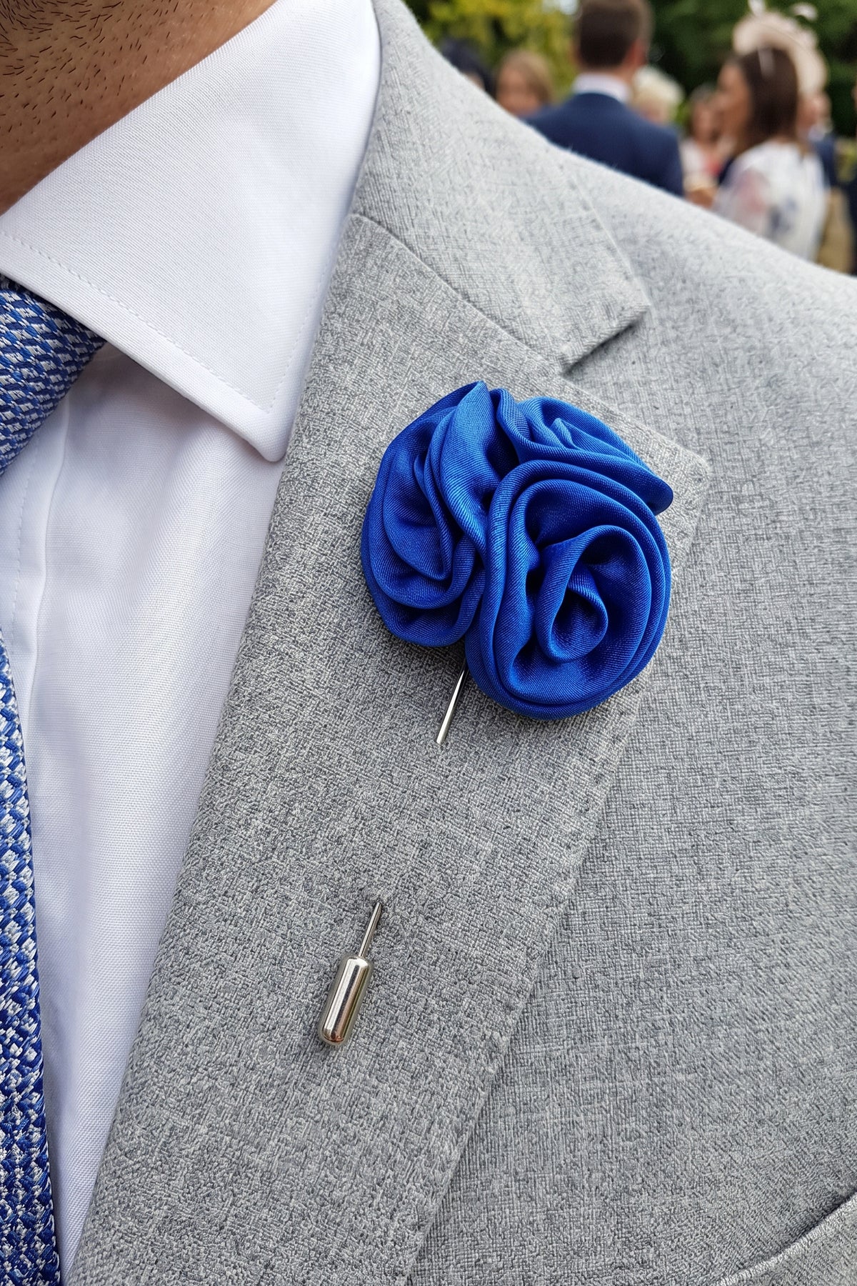 Indigo 3 Flowers Pin